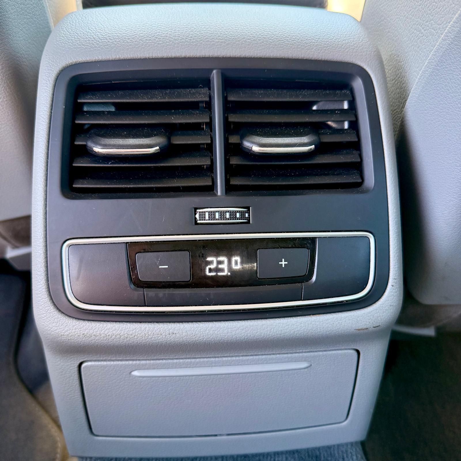 Audi A5, Audi A5 Sportback 2.0TDI 140kw - fotka 5