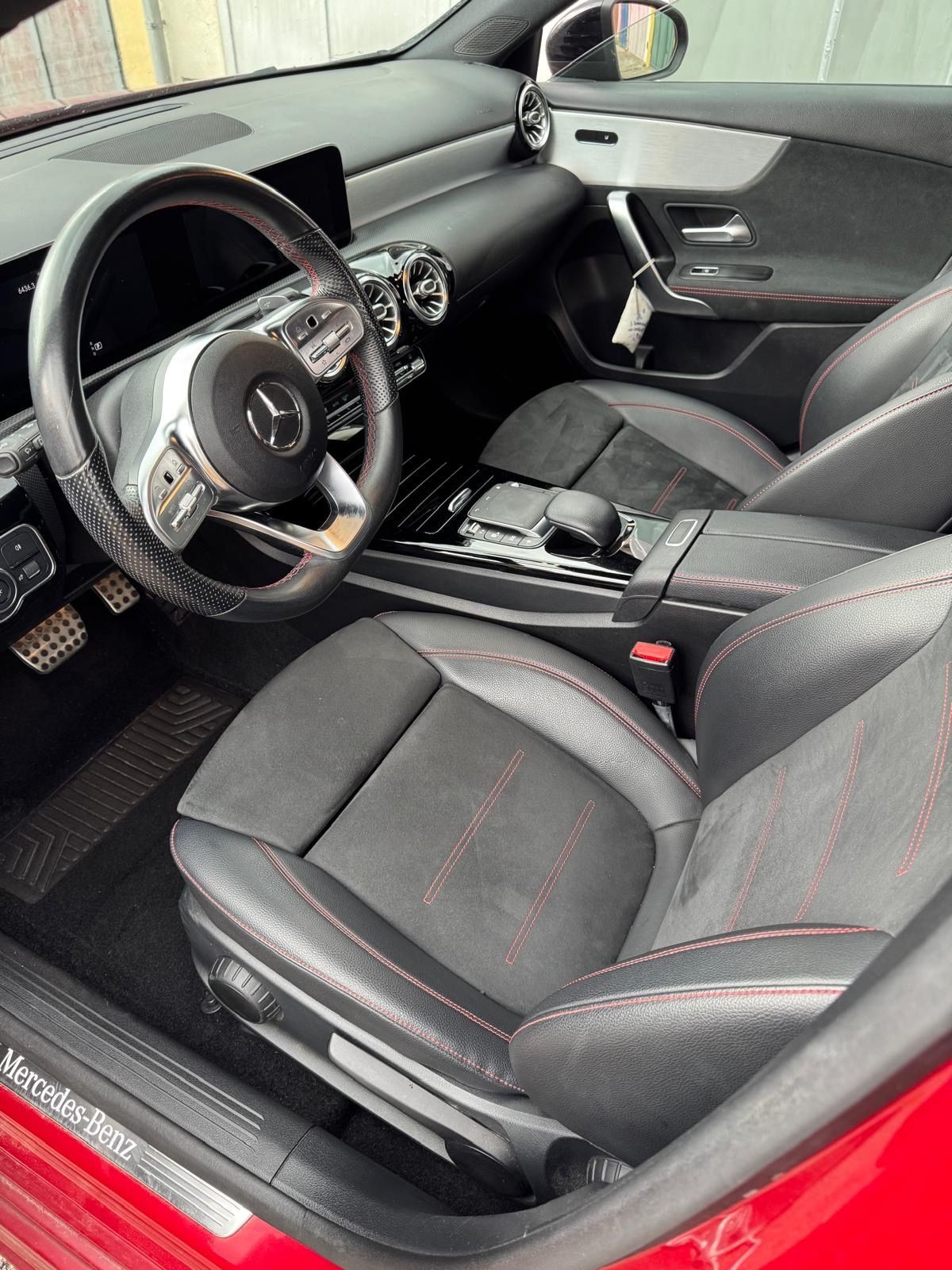 Mercedes-Benz Třídy A, 180d AMG - fotka 6