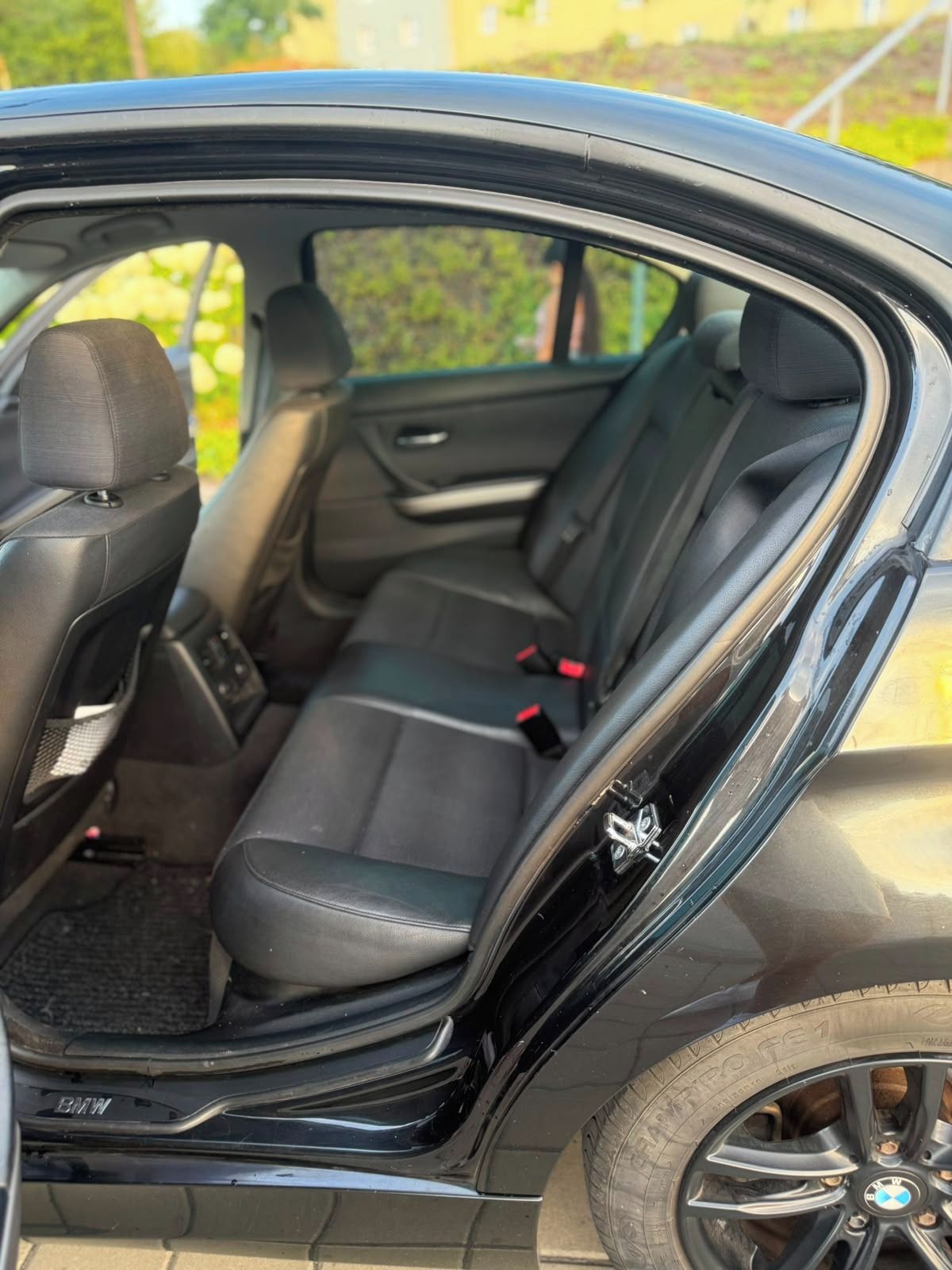 BMW Řada 3, Bmw 2l bebzin automat - fotka 3