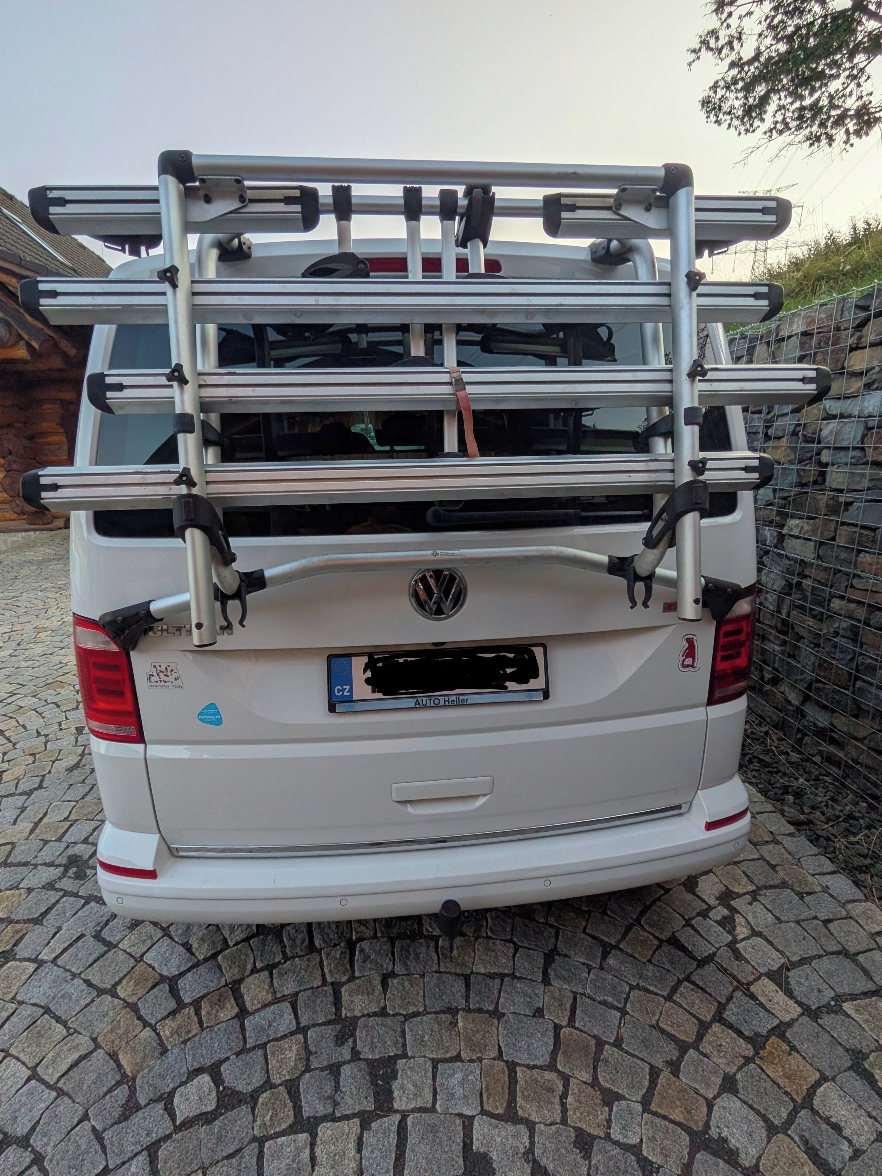 Volkswagen Multivan, Highline 2,0 TDI 4MOT DSG146kW - fotka 2