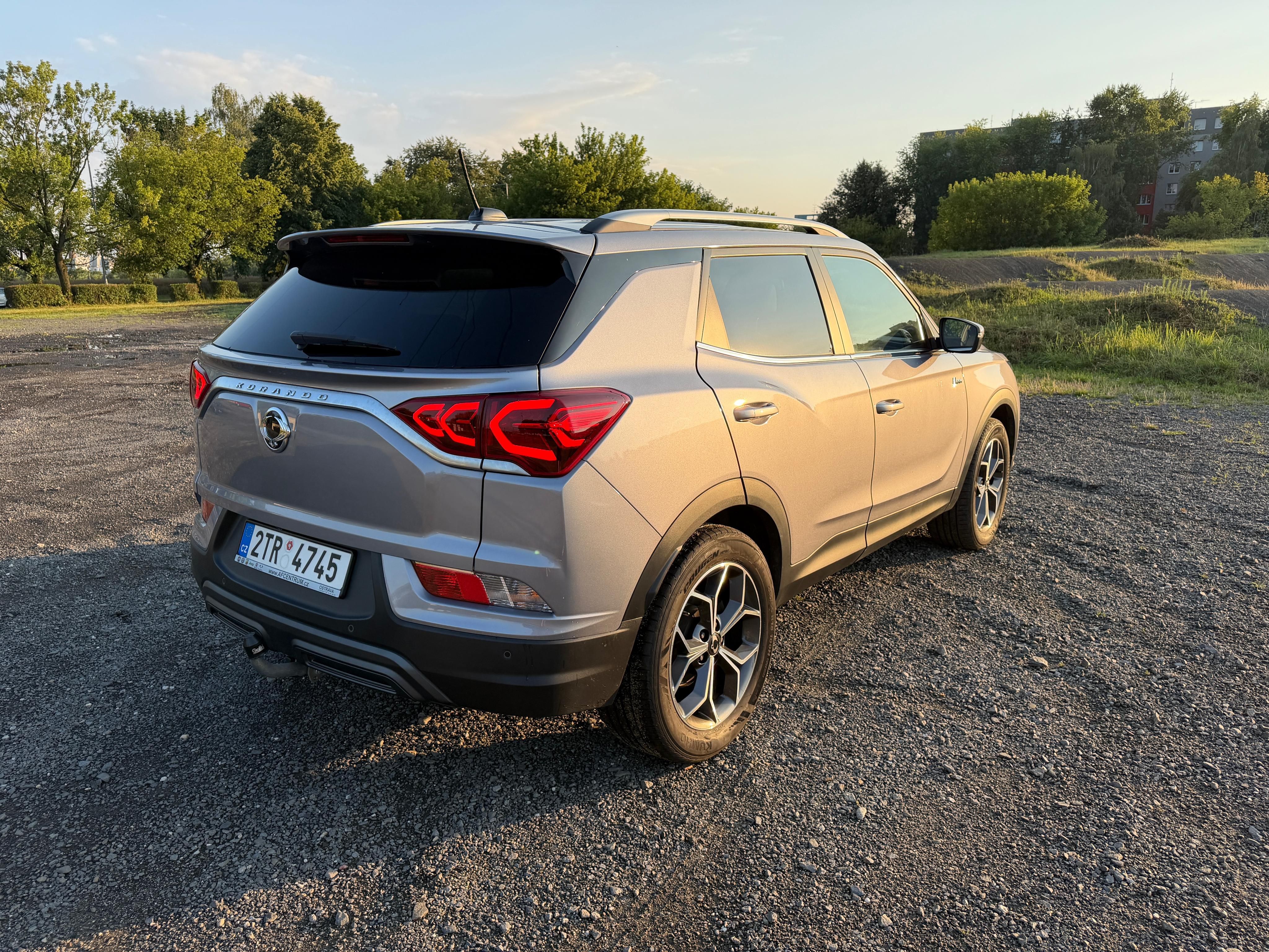 SsangYong Korando, 1.5TGDi, 4x4 AUTOMAT, TAŽNÉ - fotka 5