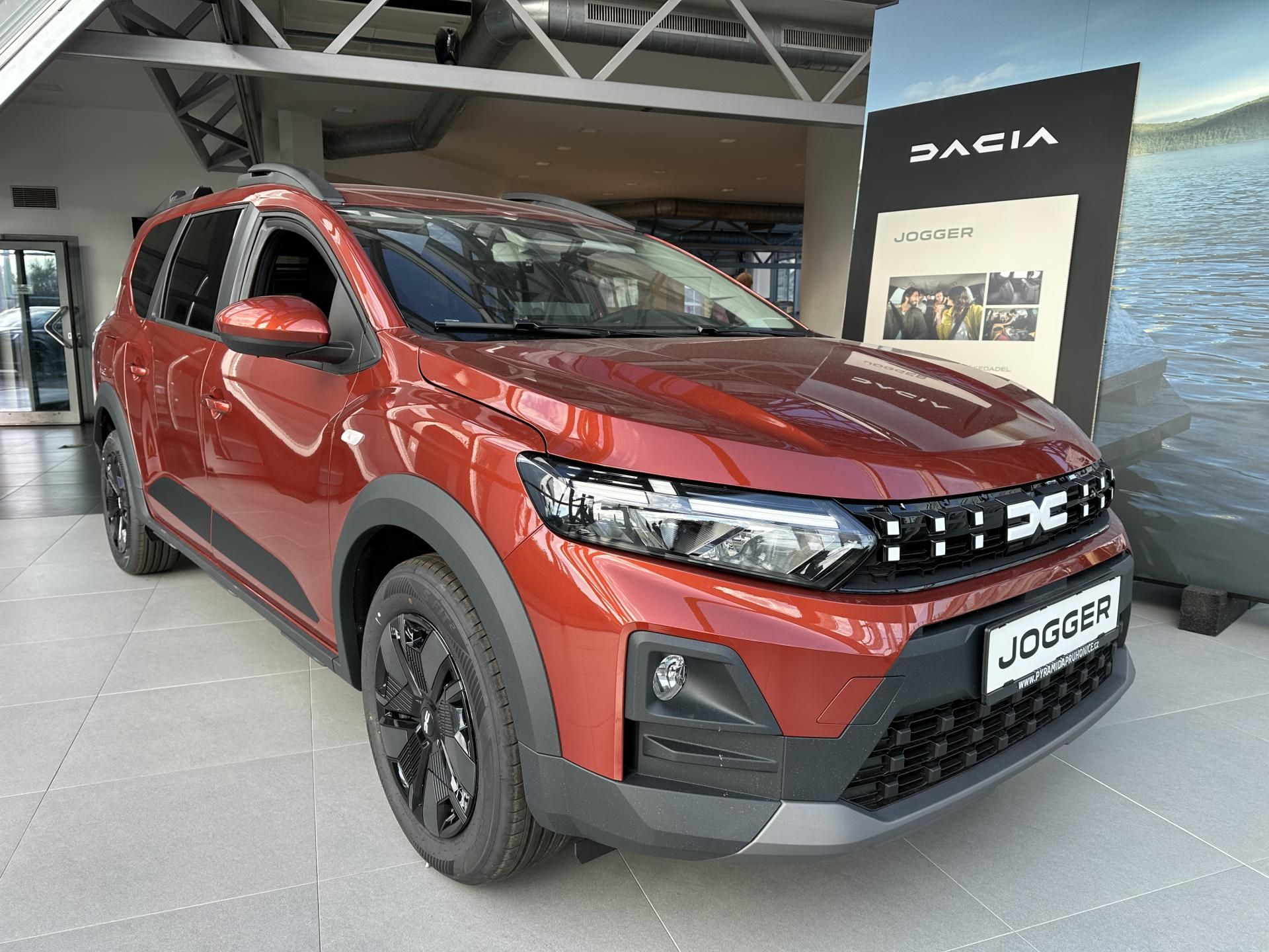 Dacia Jogger, Expression TCE 110 - SKLADEM - fotka 3