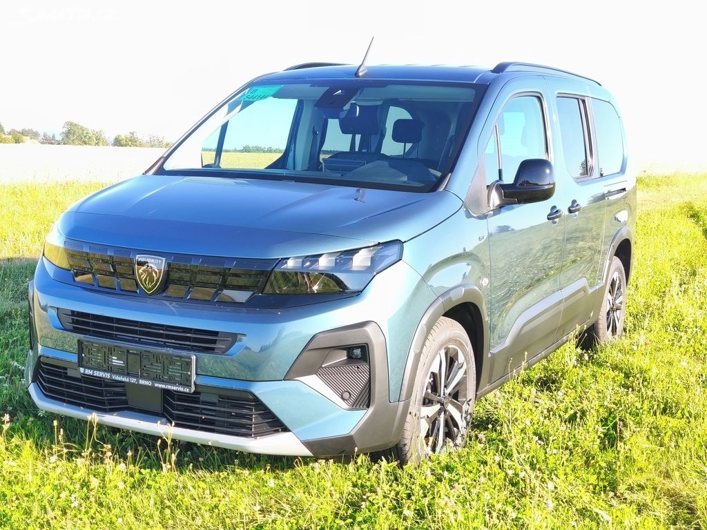 Peugeot Rifter, L2 aut, 7 míst, 1. maj