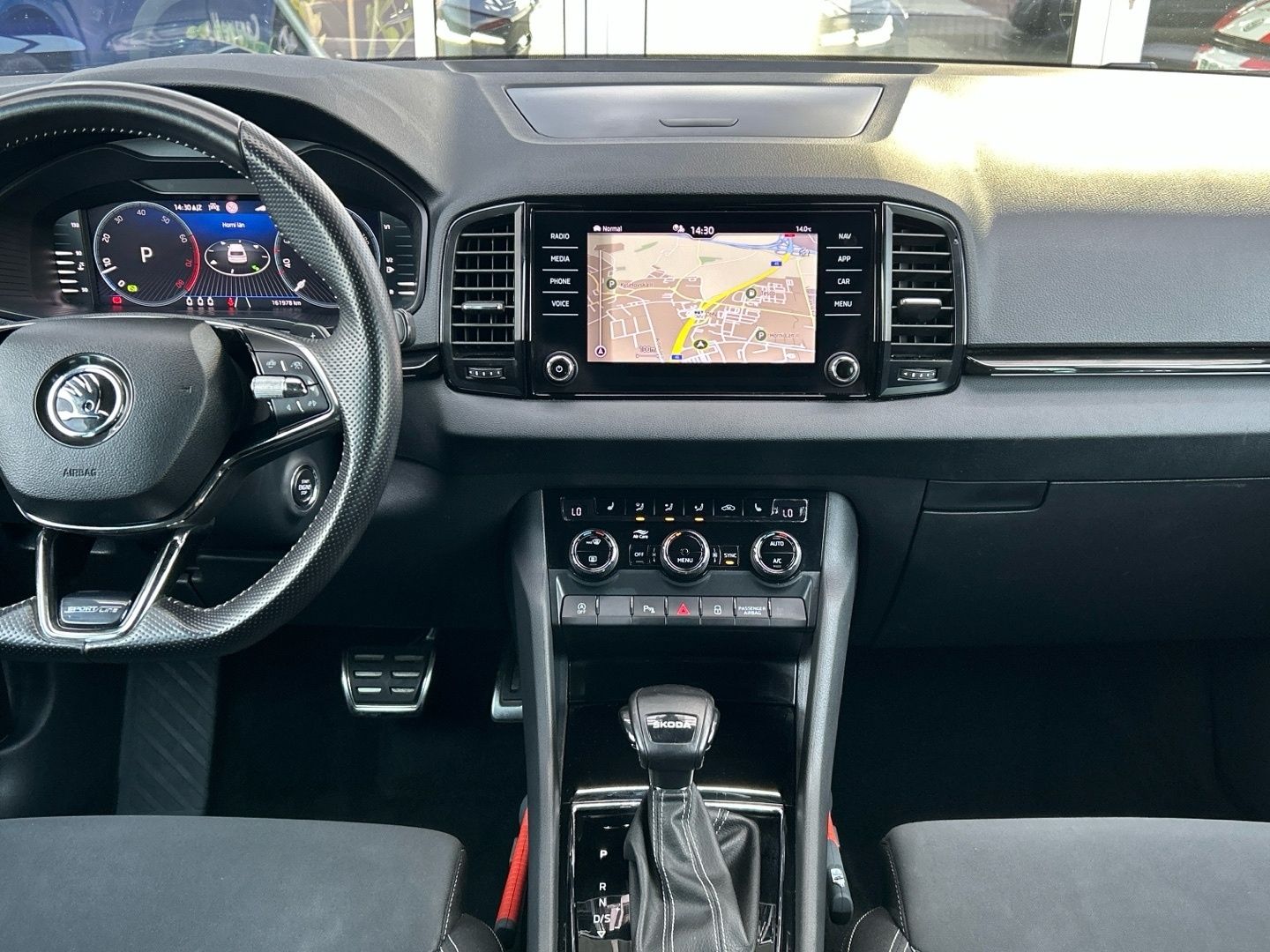 Škoda Karoq, 1.5 TSI 7DSG Sportline - fotka 5