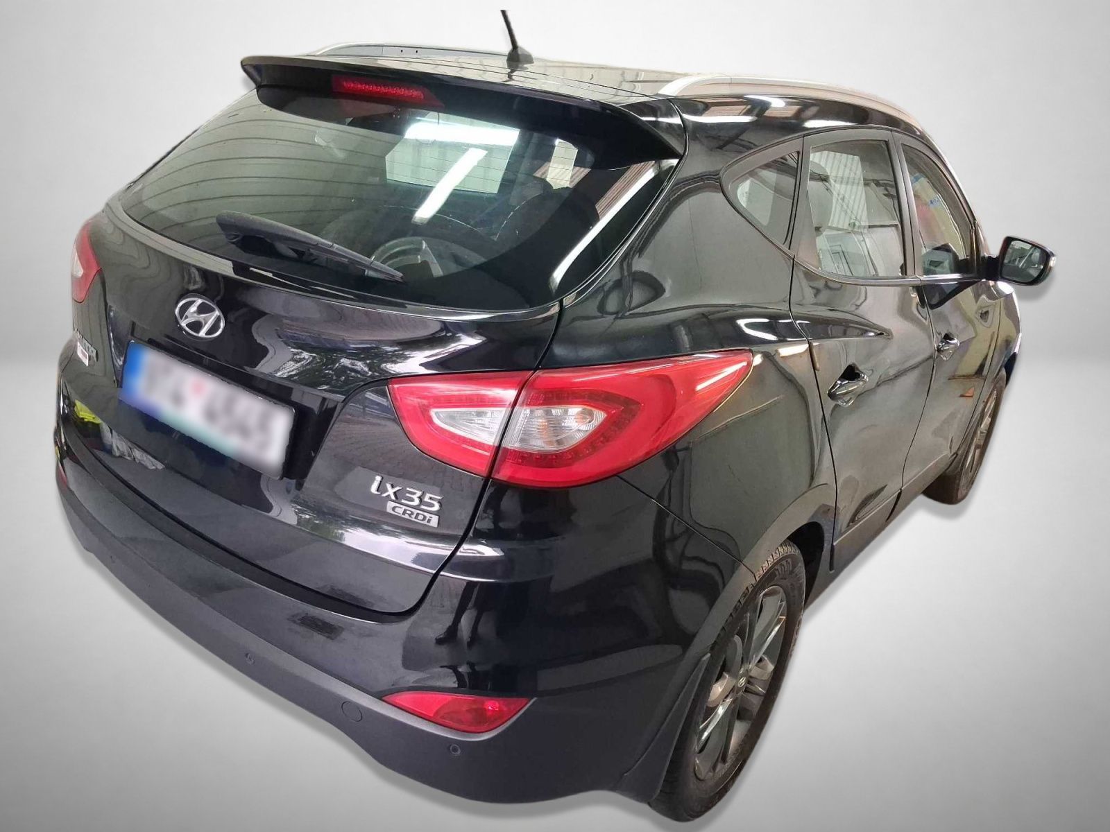 Hyundai ix35, 1.7 CRDi, Kožené sedačky - fotka 2
