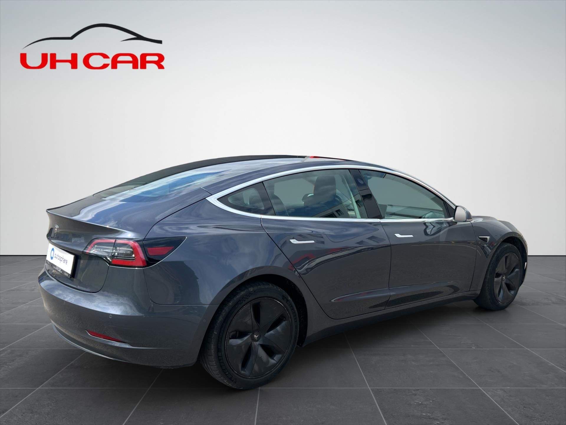 Tesla Model 3, 225kW  Standard Range Plus - fotka 5