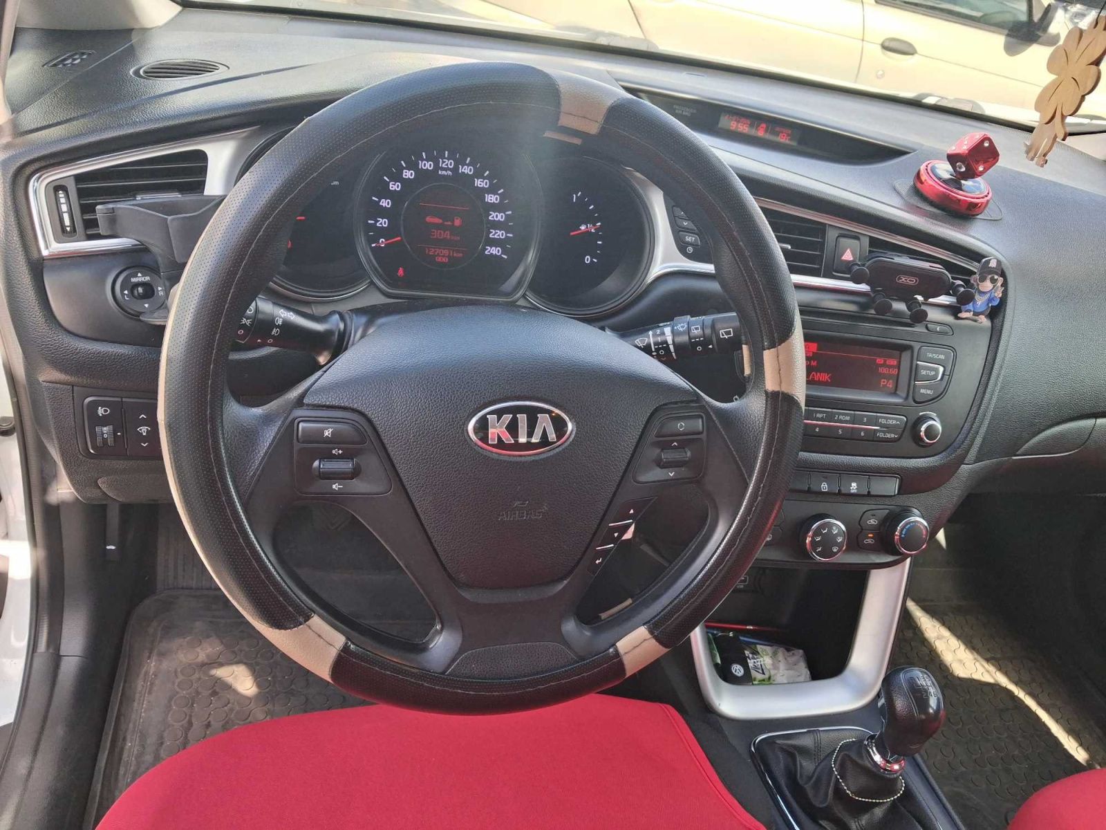 Kia Cee´d, 1.4 CVVT, Serv.kniha, Klima - fotka 3