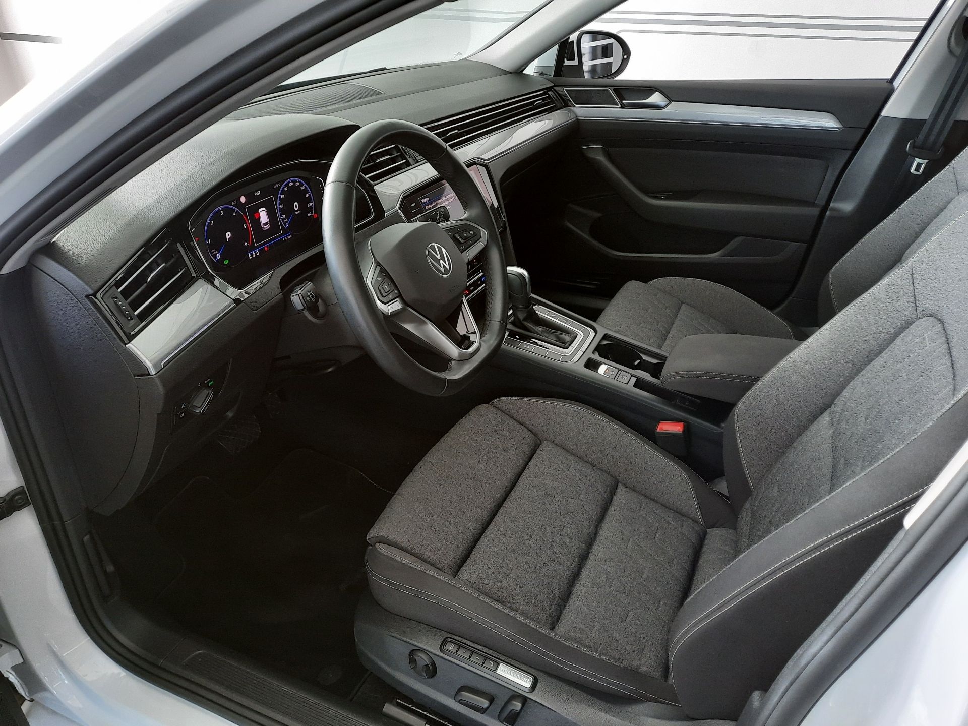 Volkswagen Passat Variant, 2.0 TDI (110kW/150k) DSG, Busi - fotka 6