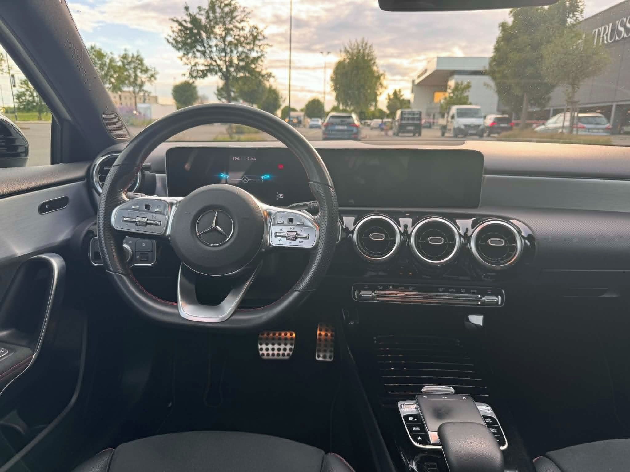 Mercedes-Benz Třídy A, 200 AMG Line, 7G-DCT, ČR původ