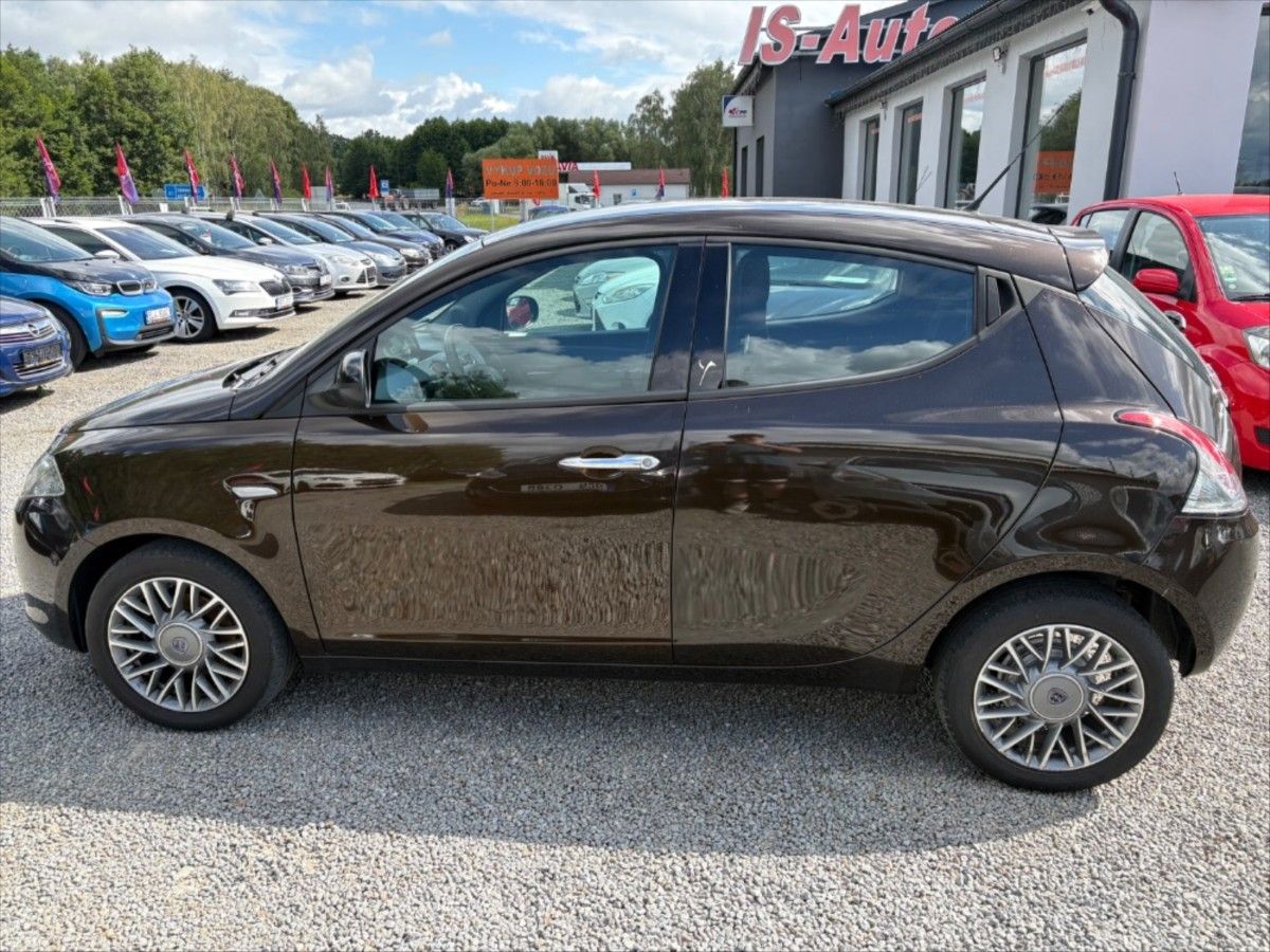 Lancia Y, 0,9 - fotka 5
