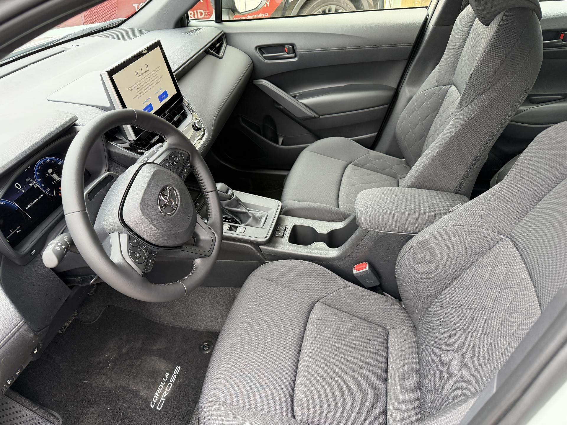 Toyota Corolla Cross, 1.8 HEV COMFORT BUSINESS - fotka 4