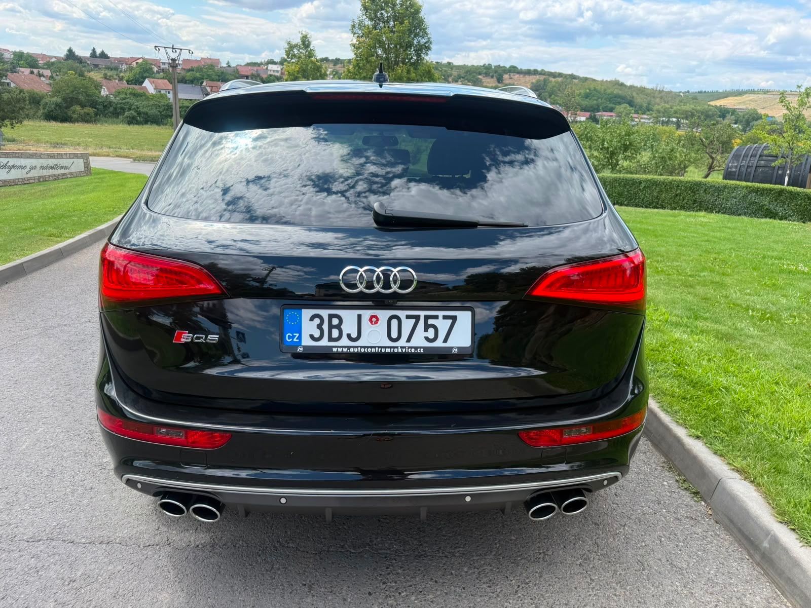 Audi SQ5, 3.0 V6 TFSi 260kW Quattro - fotka 4