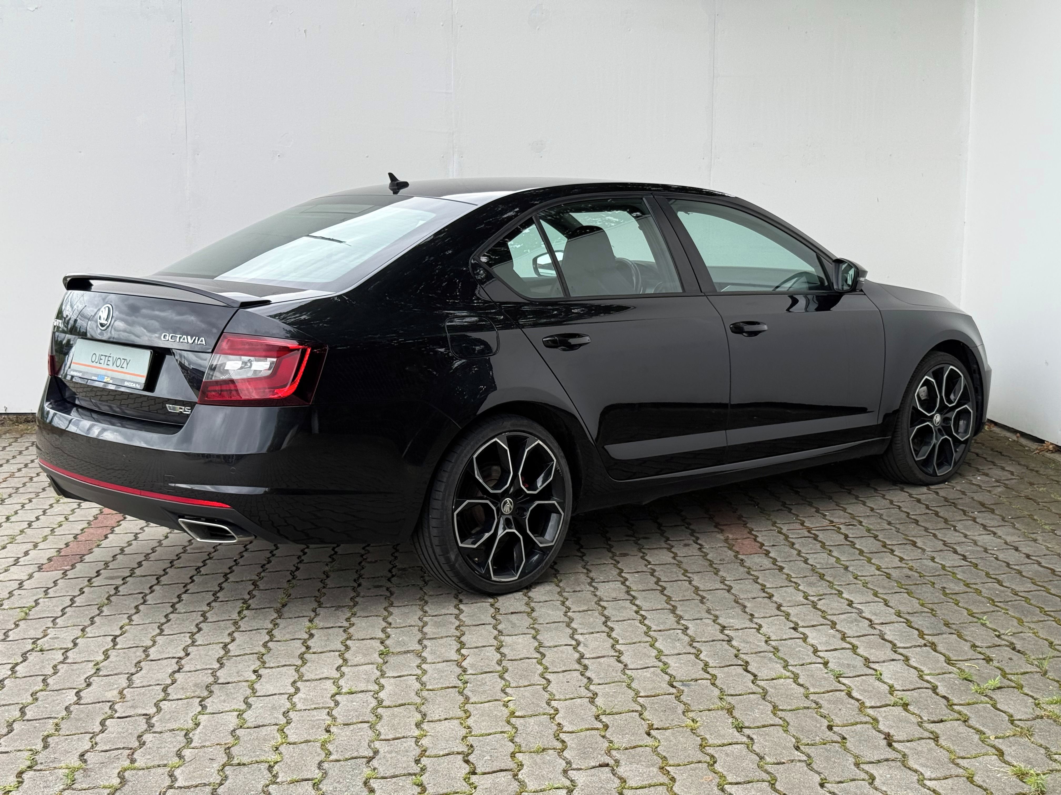 Škoda Octavia, RS 2,0 TDI / 135 kW - fotka 5