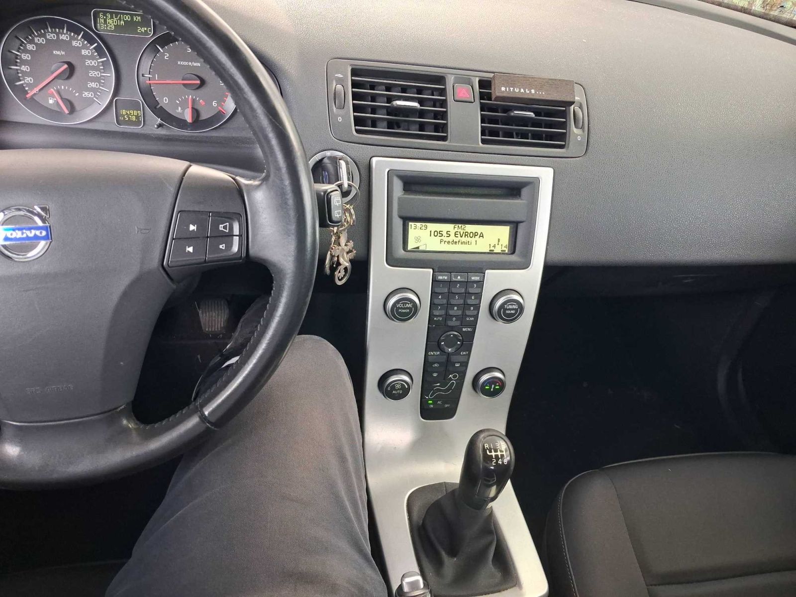 Volvo V50, D2, Klima, Automatická klima - fotka 3