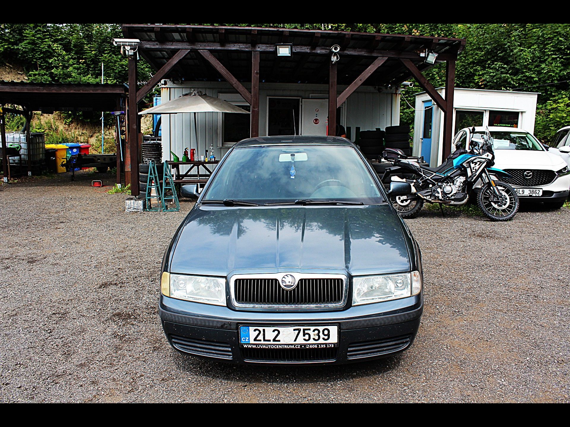 Škoda Octavia, 1.6 MPi klima - fotka 2