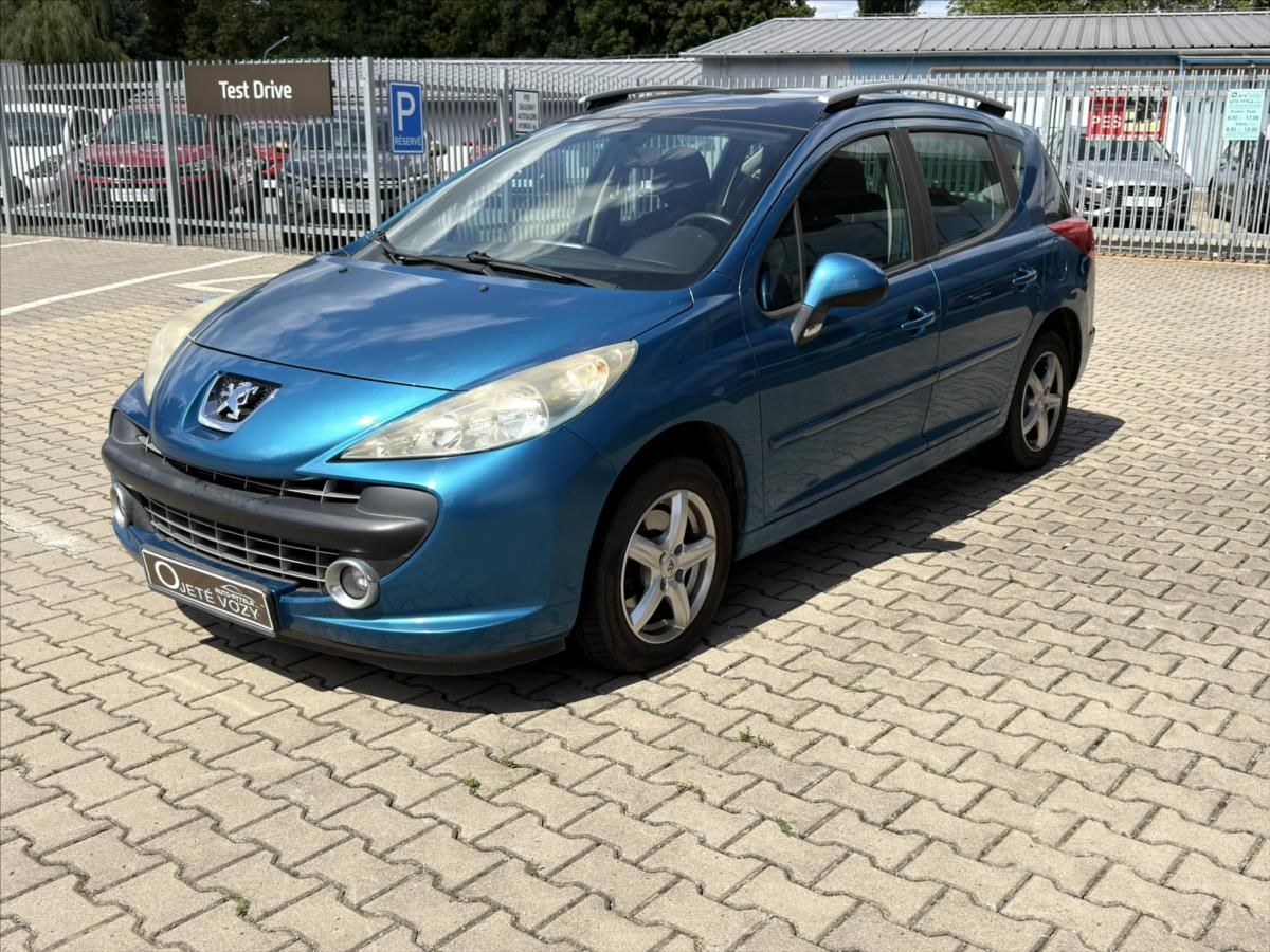 Peugeot 207, 1,6 i, MT  SW - fotka 4