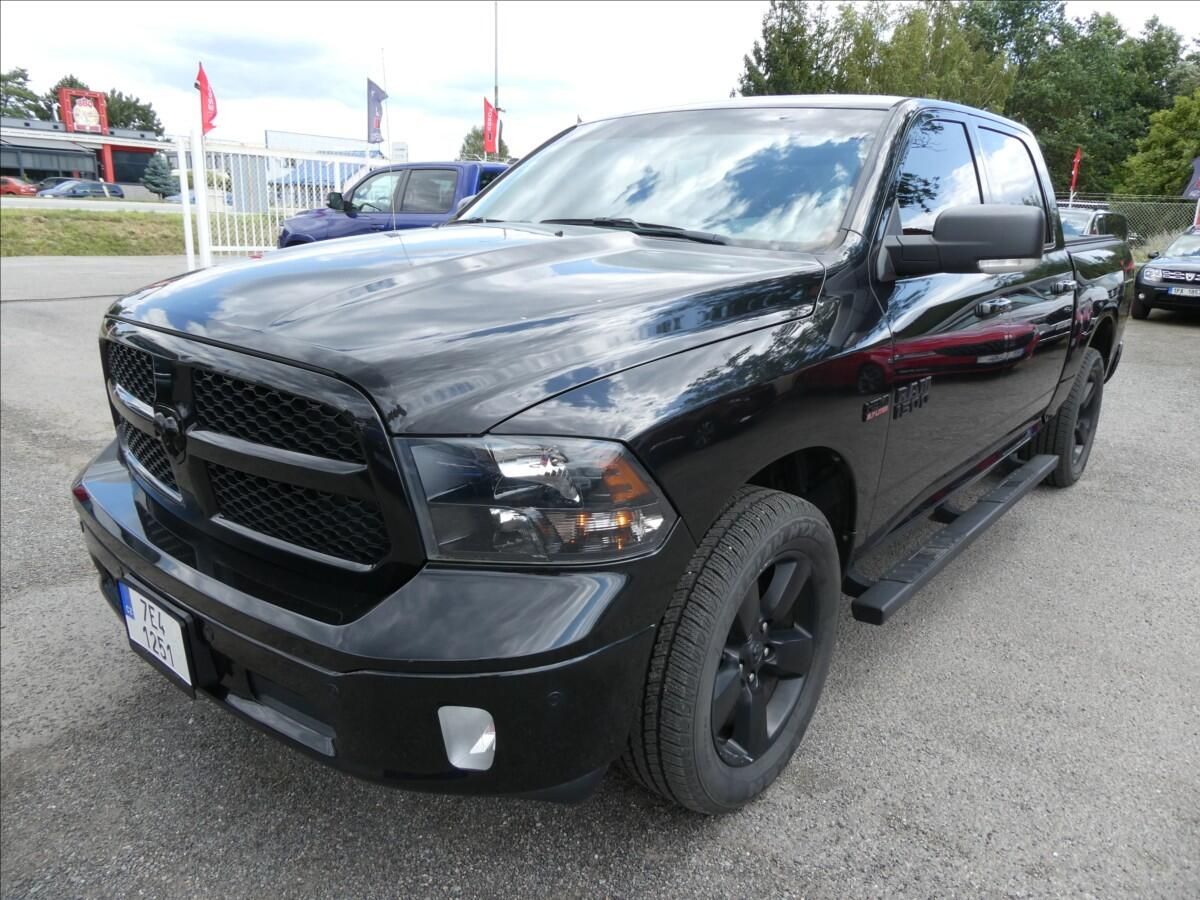 RAM 1500, 5,7 HEMI Bighorn 295kW AT8