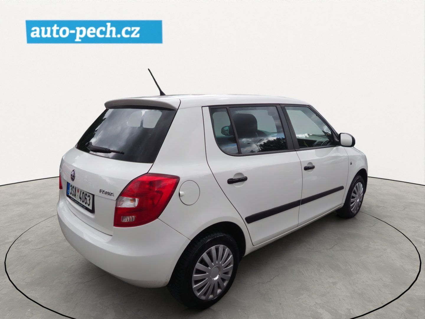 Škoda Fabia, 1.4i - fotka 4