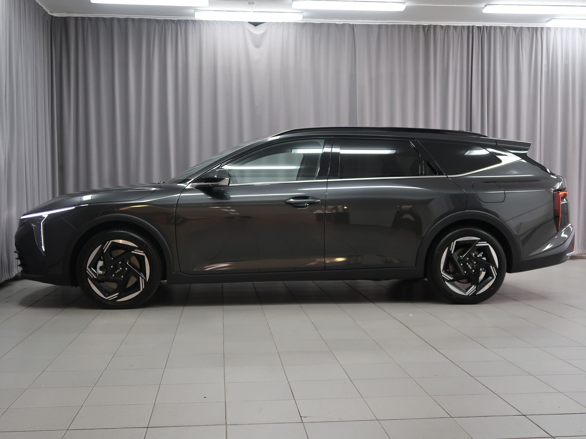 Kia K4, TOP - K odberu IHNED - fotka 5