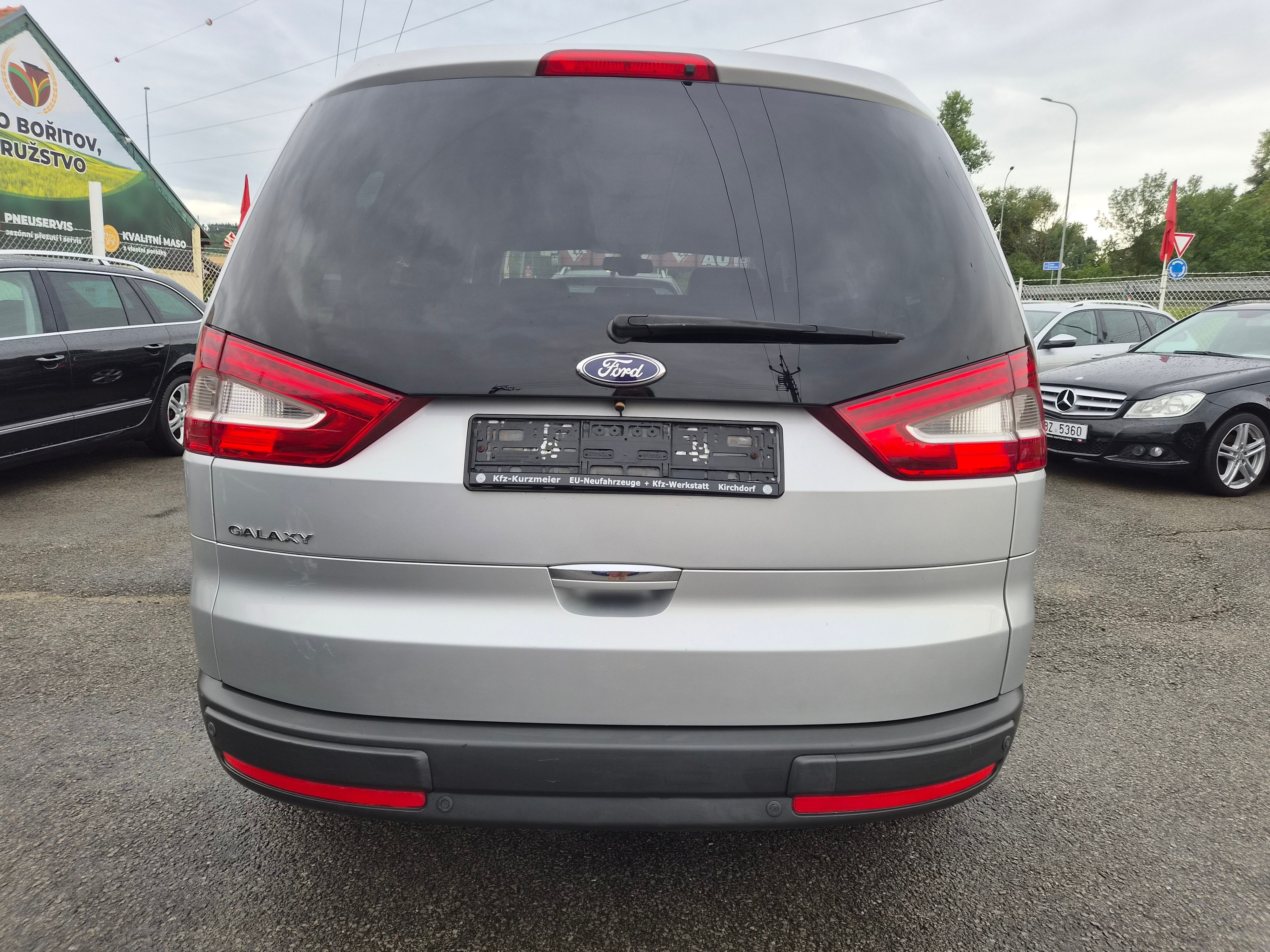 Ford Galaxy, 2,0TDCI 120 KW TITANIUM - fotka 3