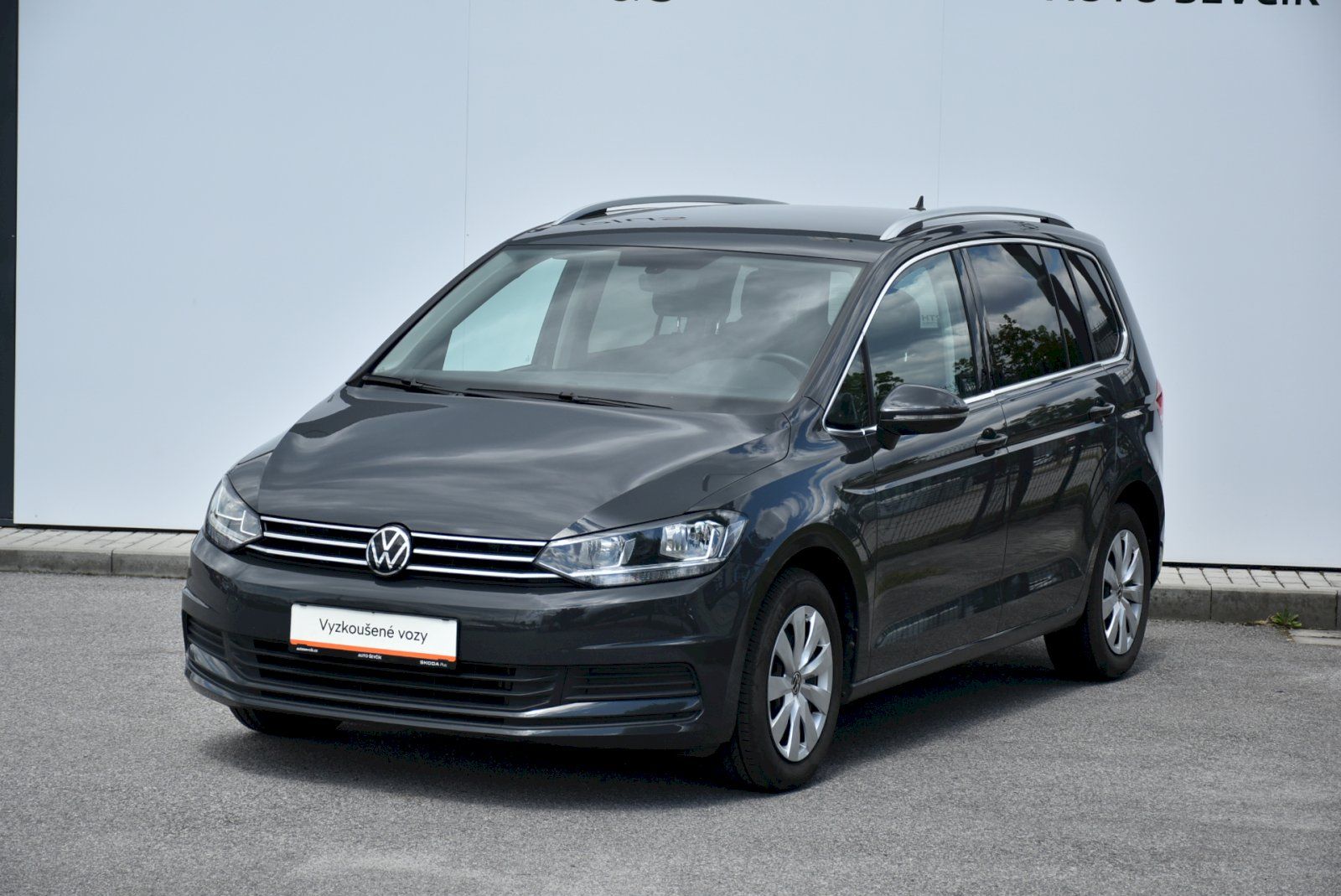 Volkswagen Touran, Comfortline 1.5 TSI 110kW DSG - fotka 6