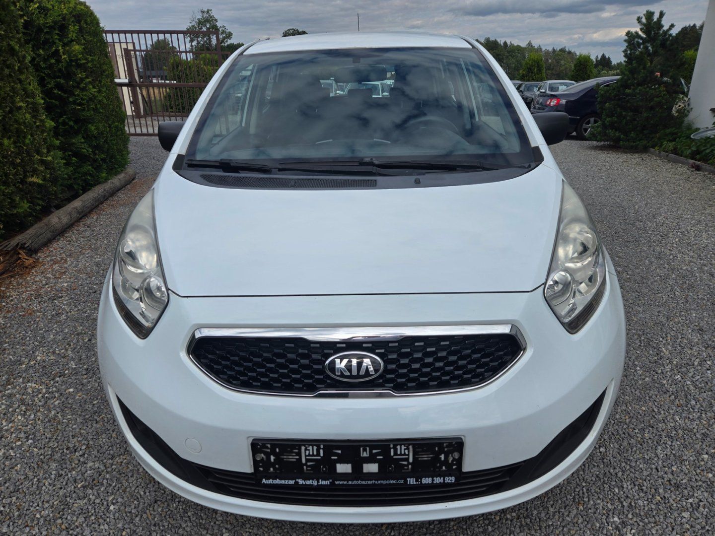 Kia Venga, 1.4 i Serviska - fotka 6