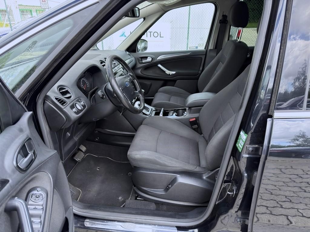 Ford S-MAX, 2.0 TDCi 120 kW Titanium - fotka 6