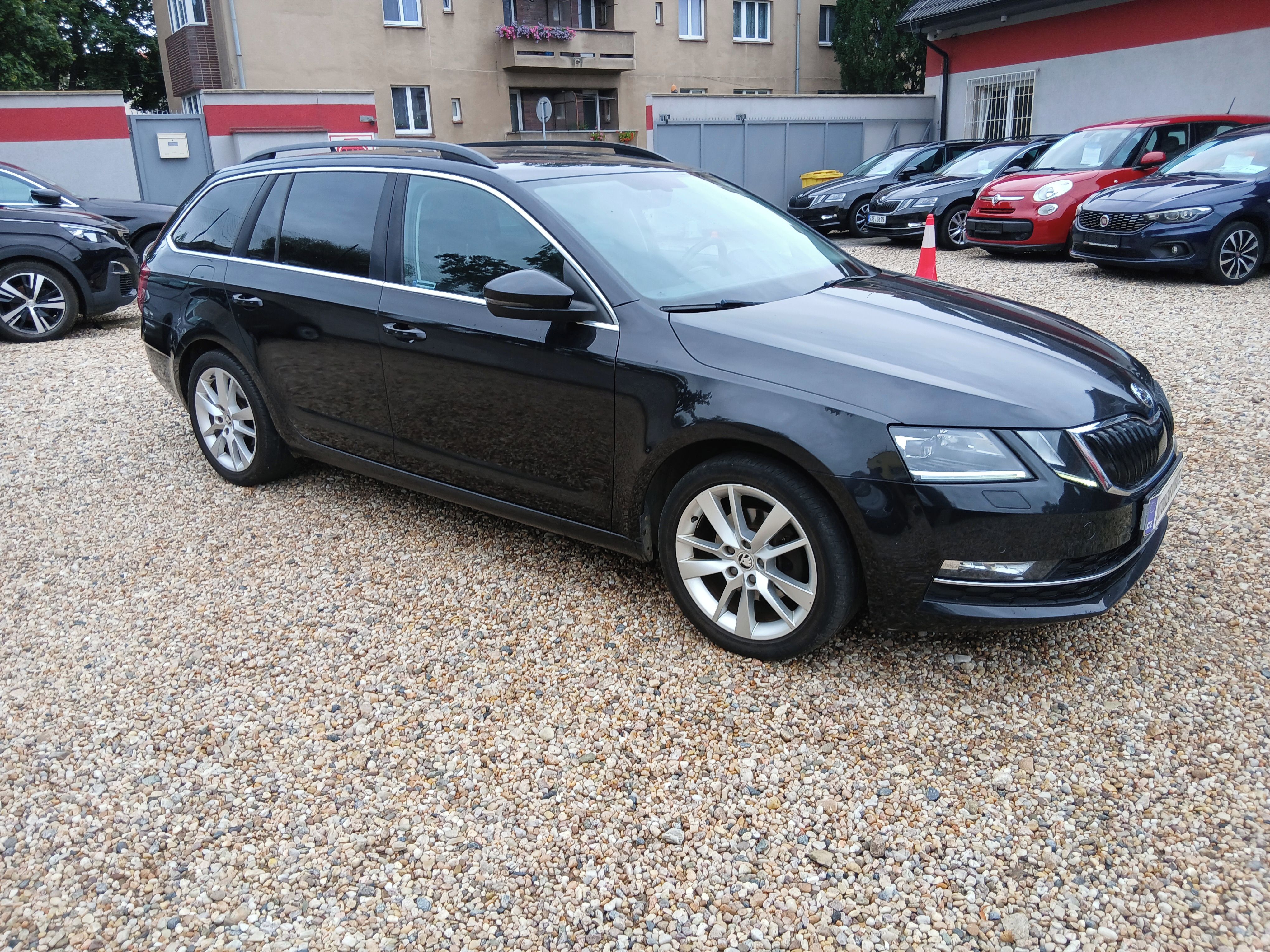 Škoda Octavia, 2.0TDi 110KW 4x4 DPH, ČR,Tažné - fotka 3