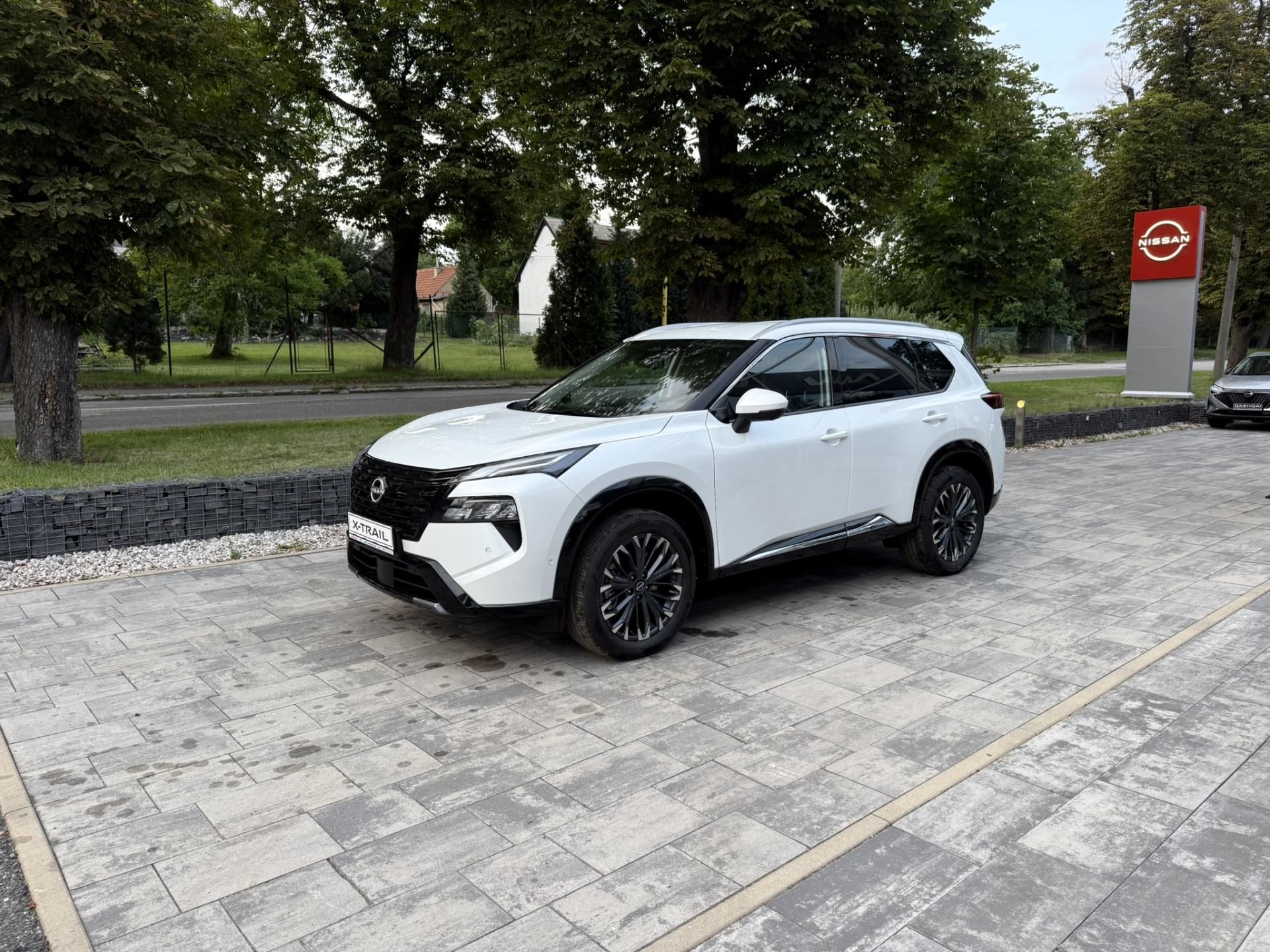 Nissan X-Trail, E-POWER e-4ORCE TEKNA - fotka 3