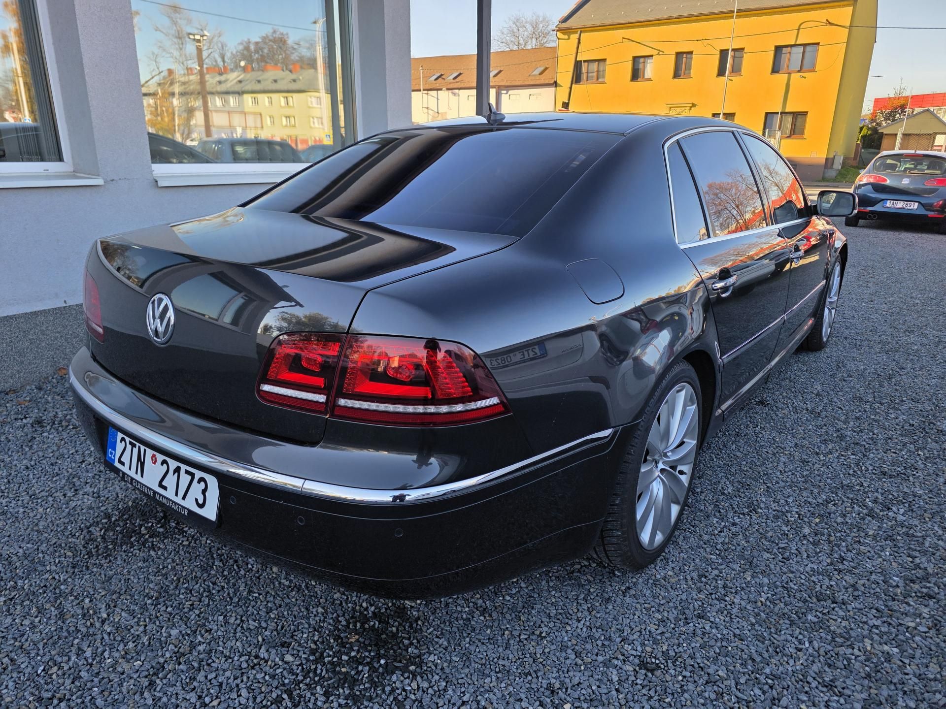 Volkswagen Phaeton, 3.0 TDI Dyn Masáže solar - fotka 4