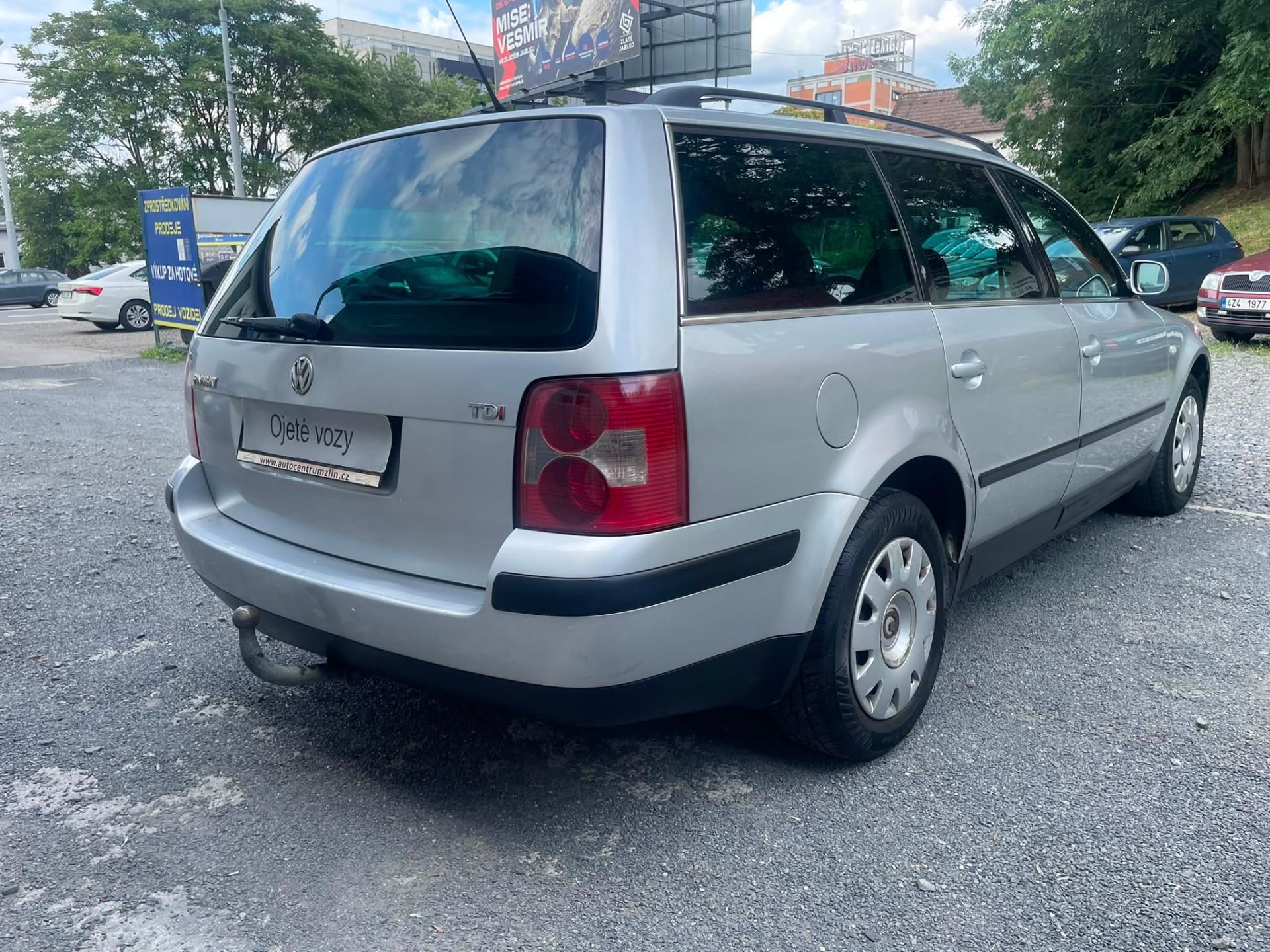 Volkswagen Passat, 1,9 TDi 74 Kw TAŽNÉ - fotka 5