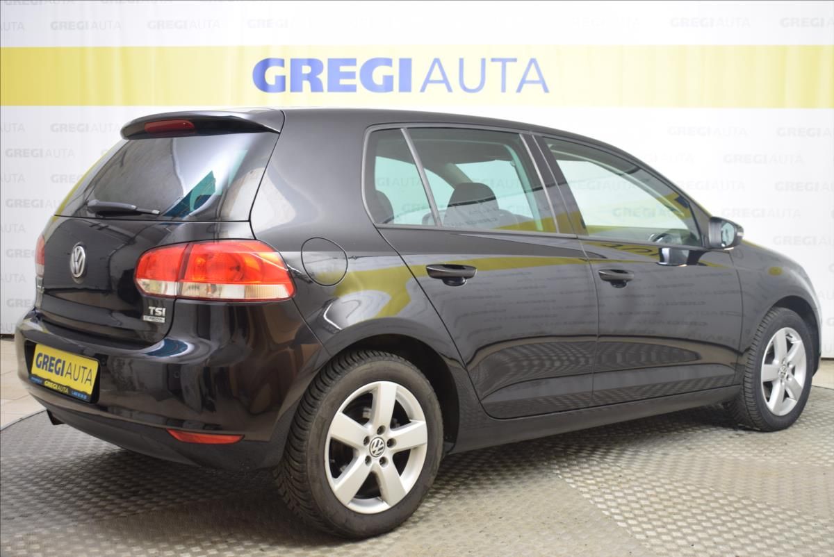 Volkswagen Golf, 1,2 TSi DSG TOP STAV,PO STK - fotka 6