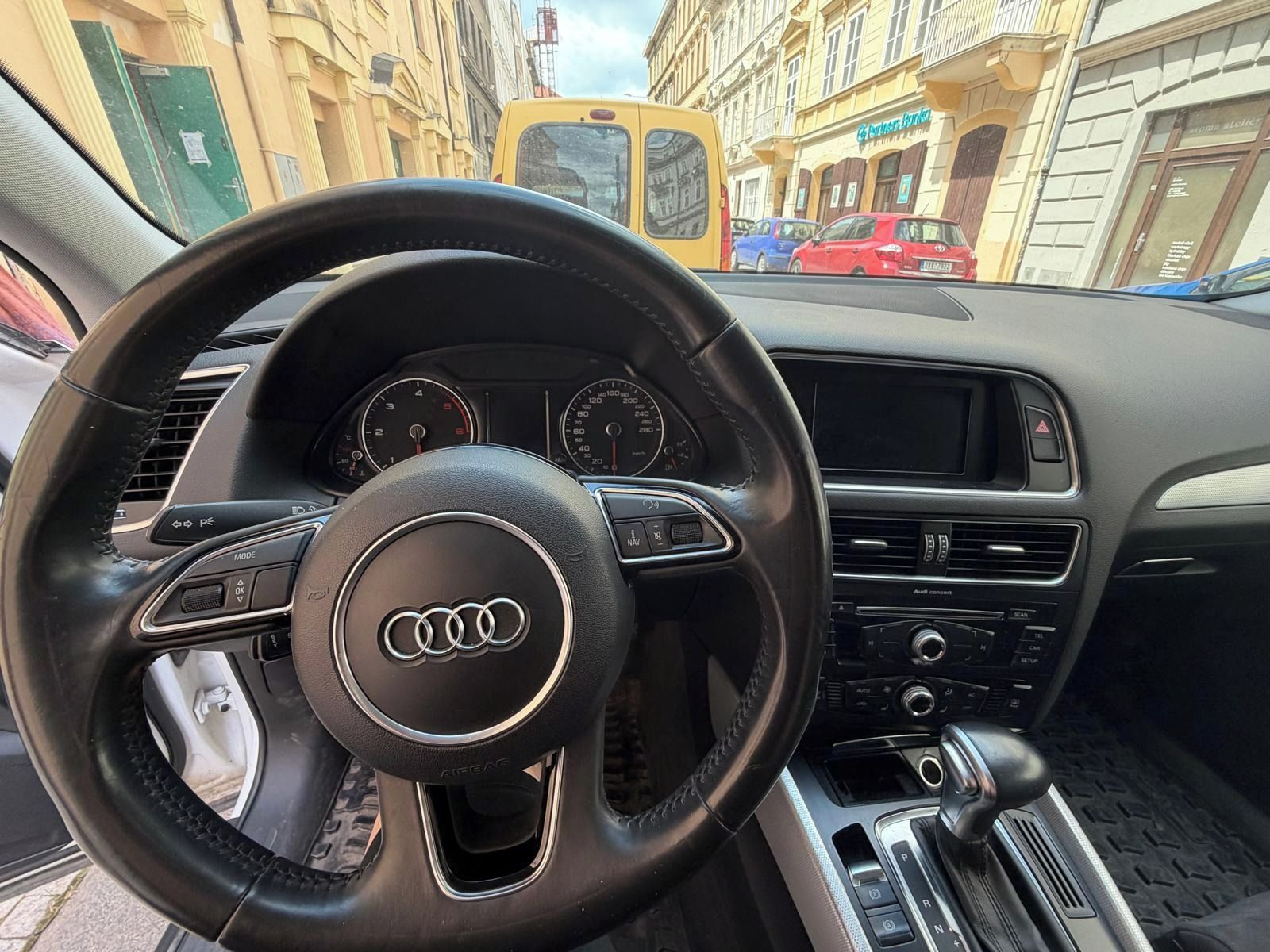 Audi Q5, 2.0 TDI Quattro - fotka 5