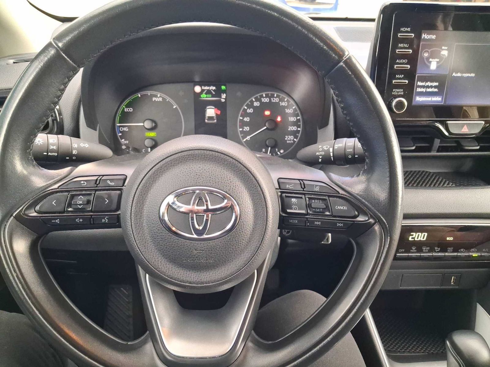 Toyota Yaris, 1.5 VVT-i Hybrid, Automat - fotka 3