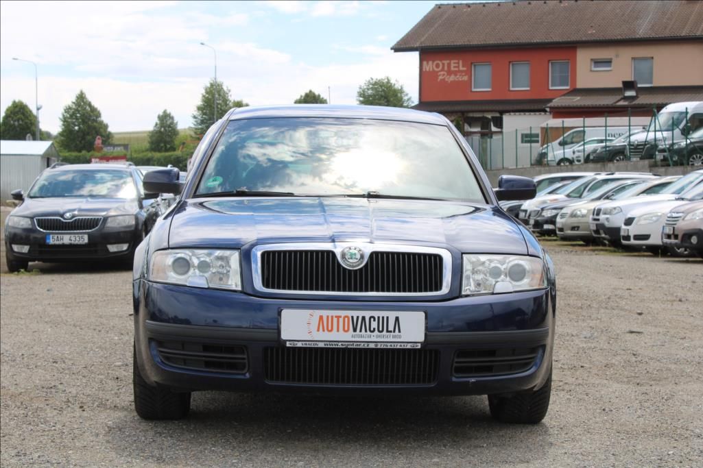 Škoda Superb, 1,8 T  DIG.KLIMA, TAŽNÉ - fotka 2
