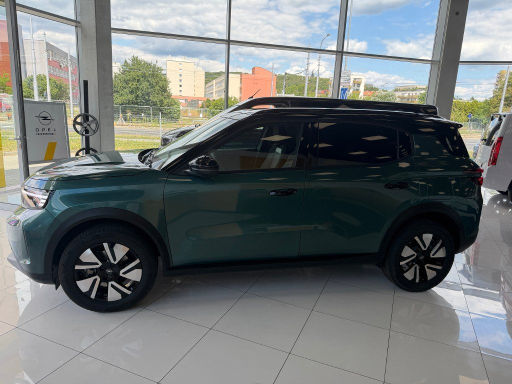 Opel Frontera, GS Hybrid 1.2T 145k AT6 - fotka 5