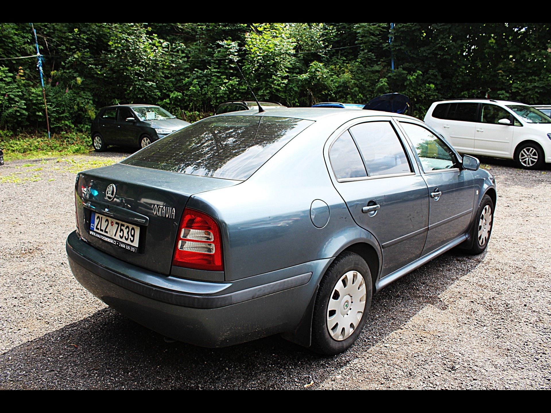 Škoda Octavia, 1.6 MPi klima - fotka 6