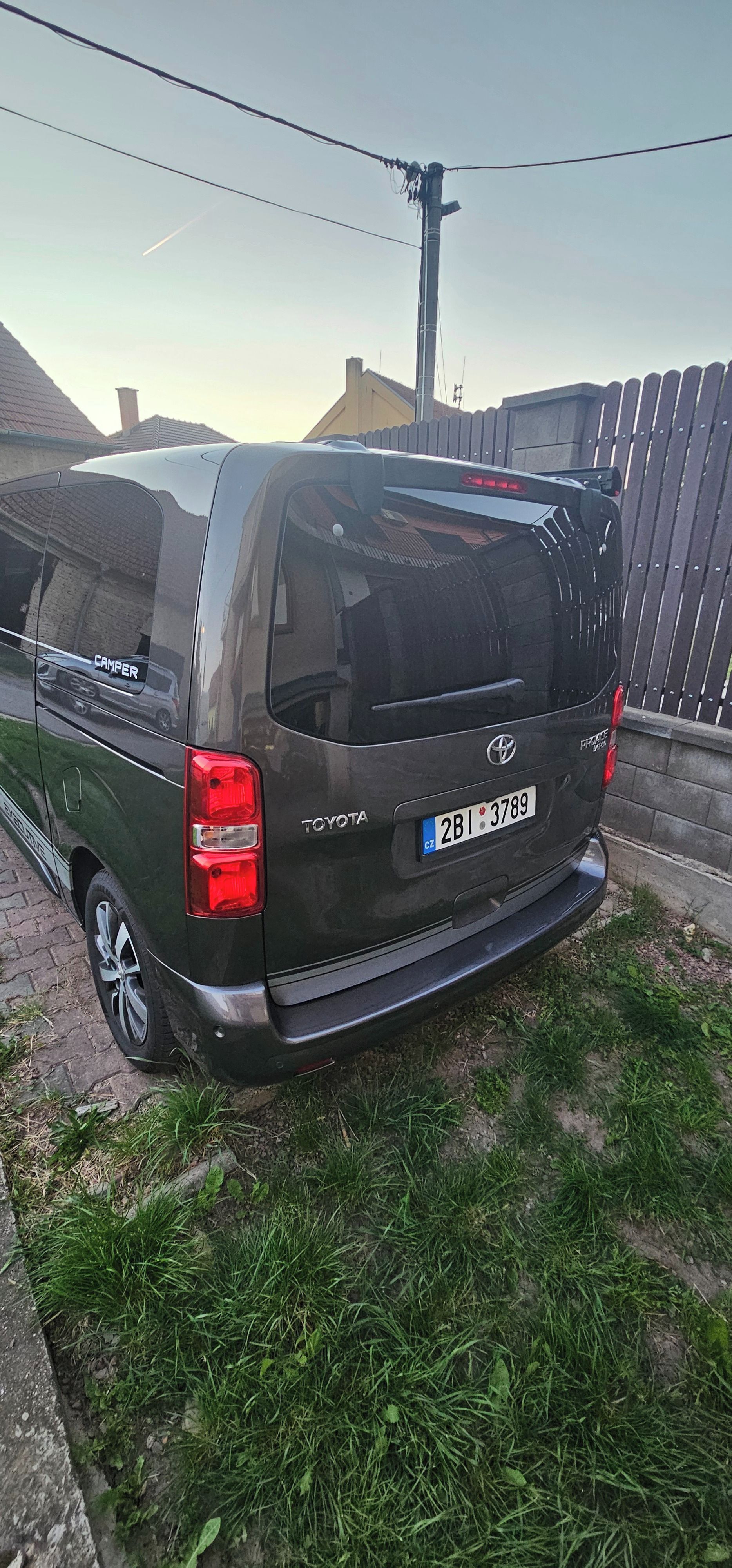Toyota Proace, VIP Camper, první majitel - fotka 3