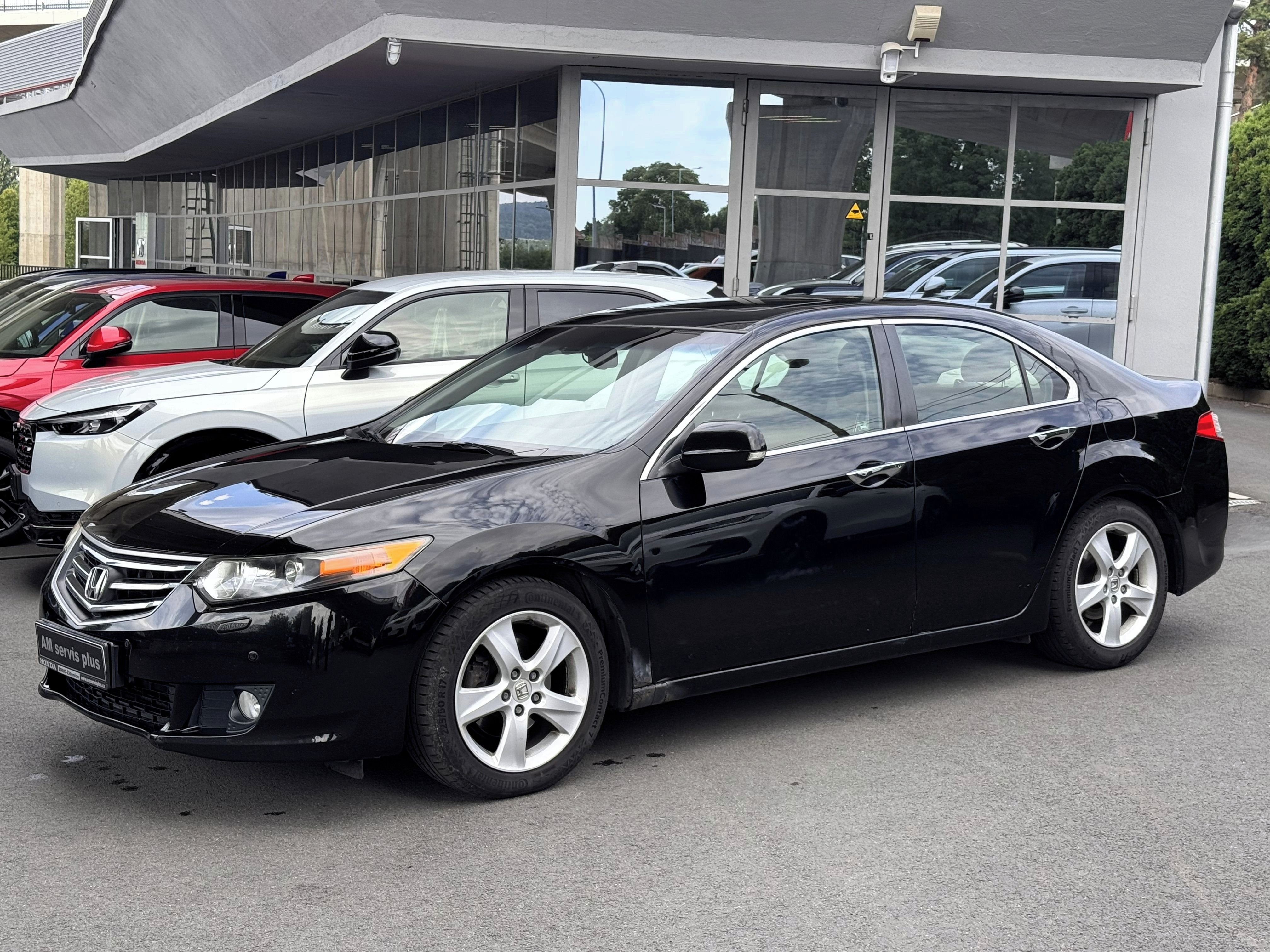 Honda Accord, 2.0i-VTEC Executive AT - fotka 4