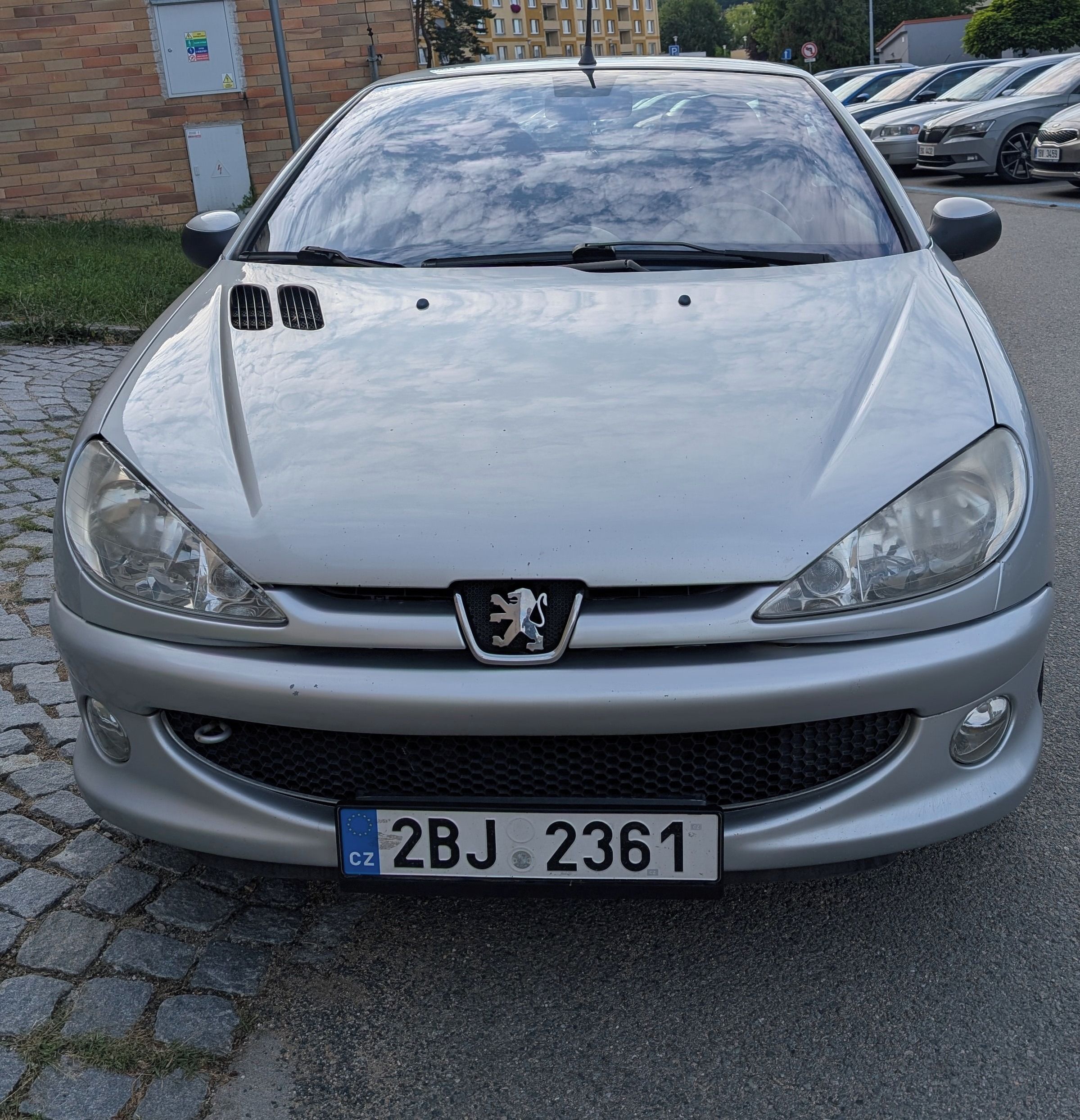 Peugeot 206, CC Black&Silver 1.6 - fotka 3