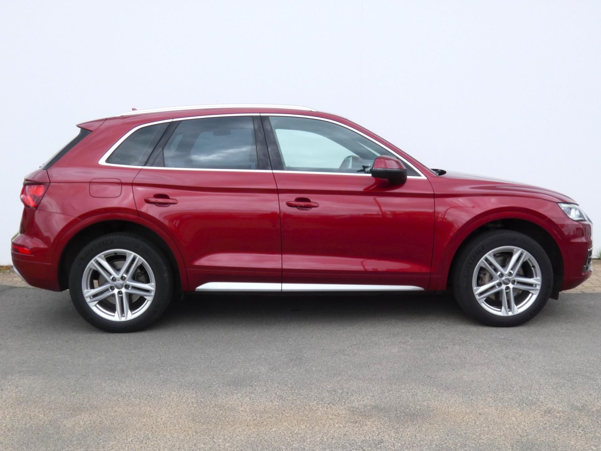 Audi Q5, 2.0 TDI 140 KW quattro - fotka 3