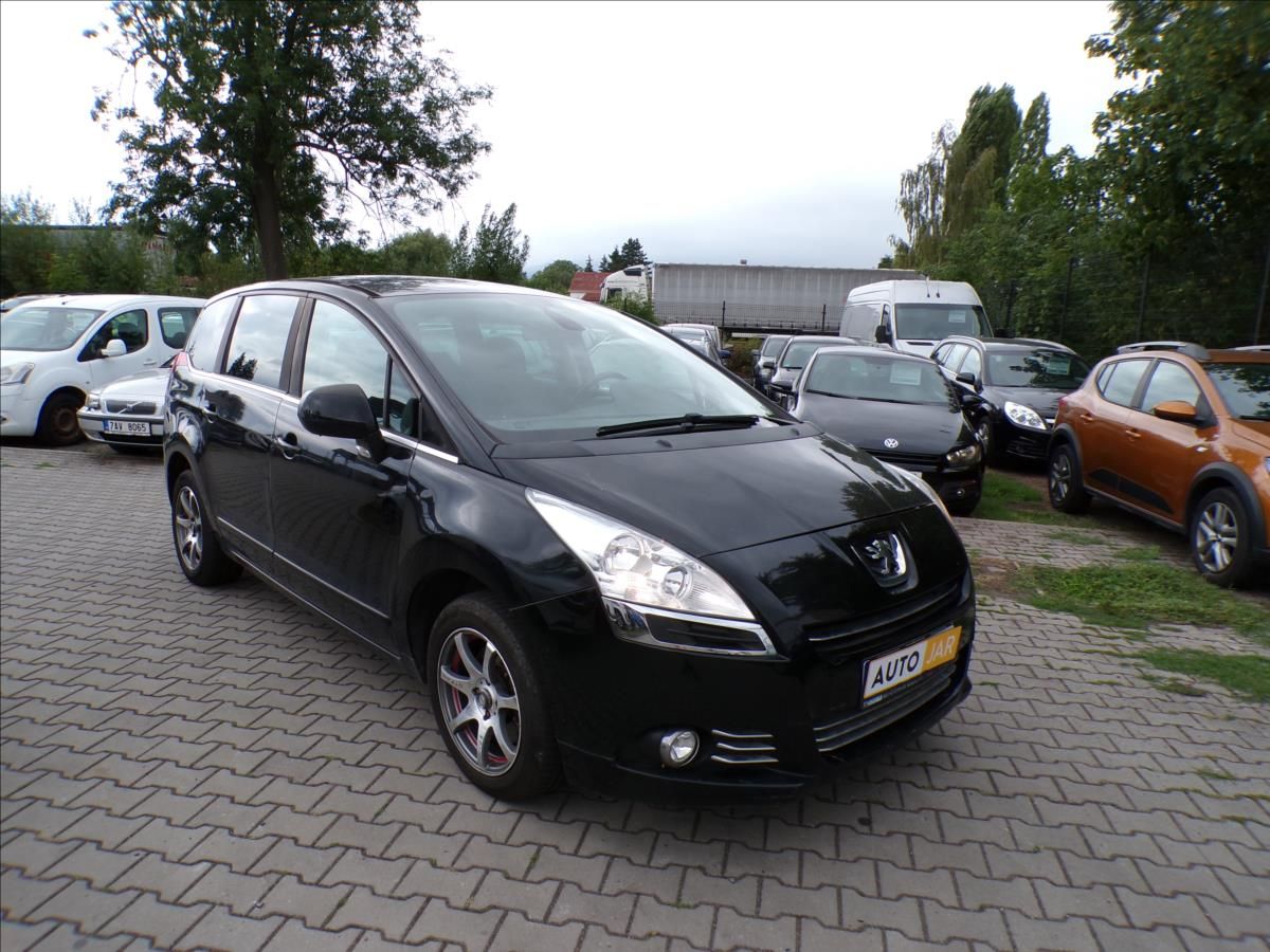 Peugeot 5008, 2,0 HDI  TAŽNÉ ZAŘÍZENÍ