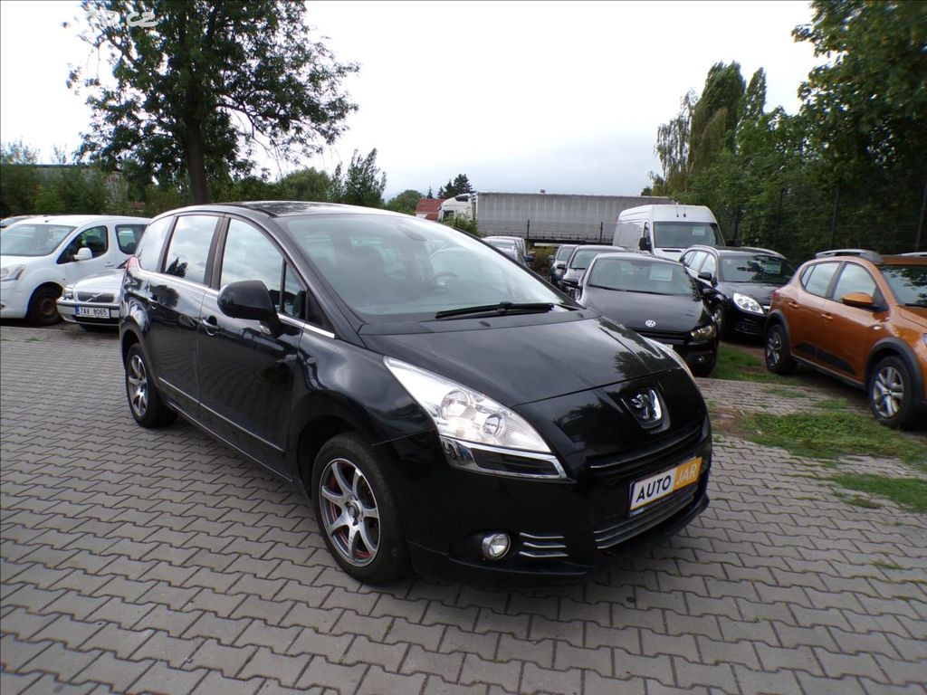 Peugeot 5008, 2,0 HDI  TAŽNÉ ZAŘÍZENÍ