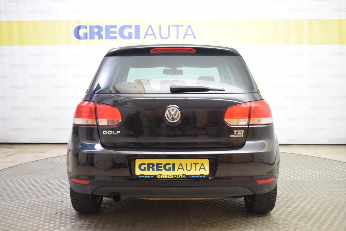 Volkswagen Golf, 1,2 TSi DSG TOP STAV,PO STK - fotka 4