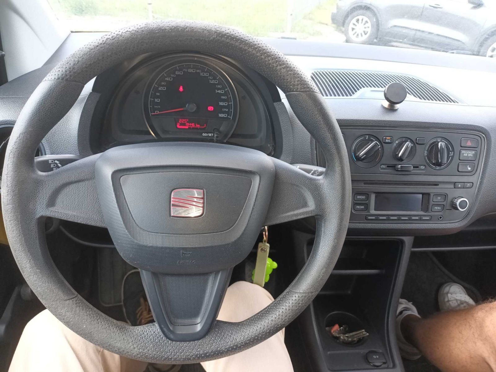 Seat Mii, 1.0 MPI, po STK - fotka 3