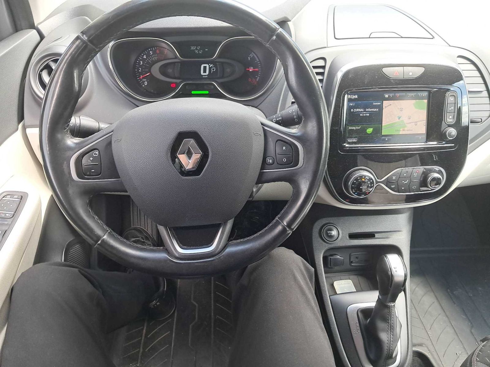 Renault Captur, 1.2 TCe, Automat, Serv.kniha - fotka 3