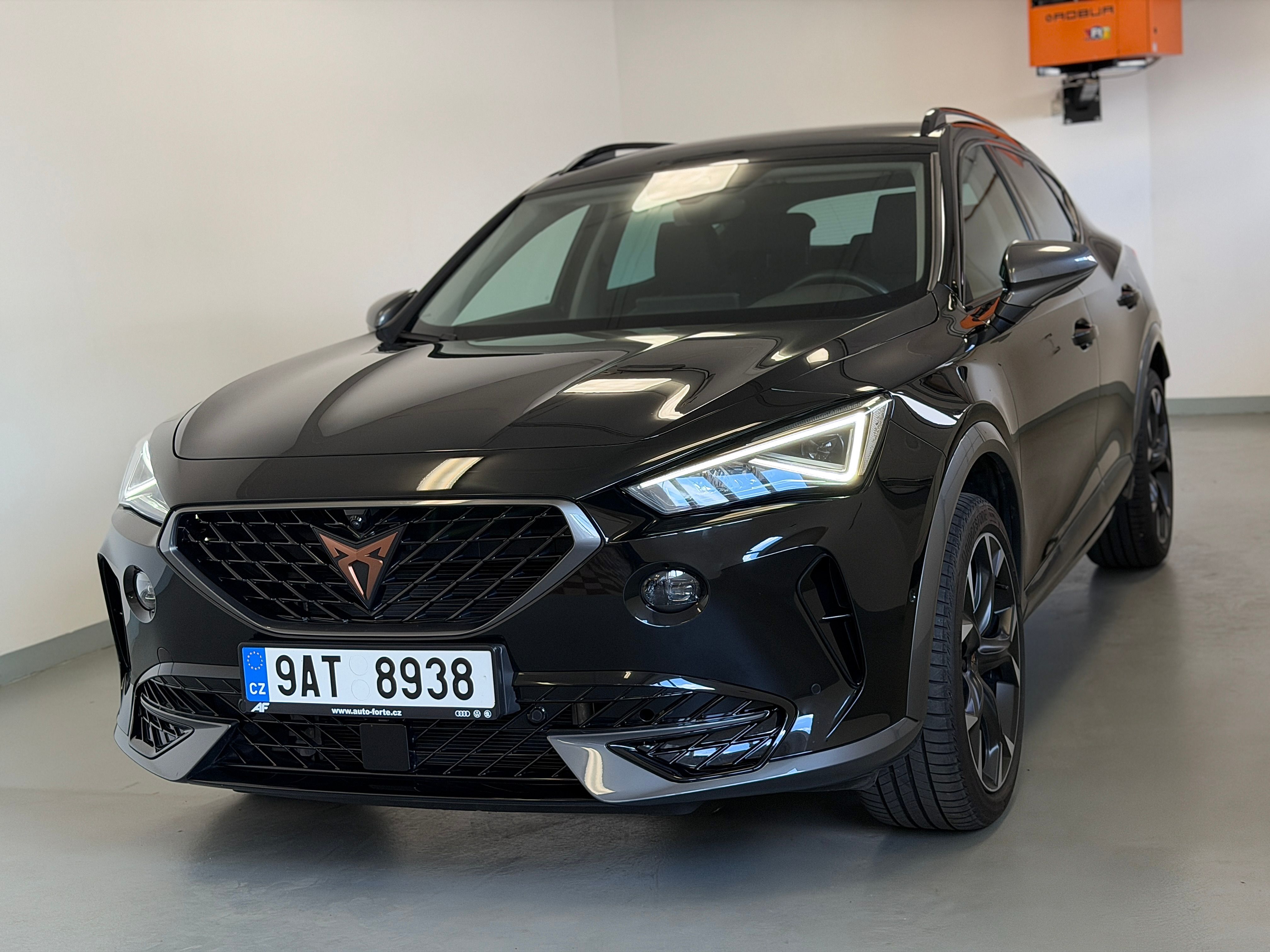 Cupra Formentor, 1,5TSI 110KW DSG čr. ZÁRUKA - fotka 2