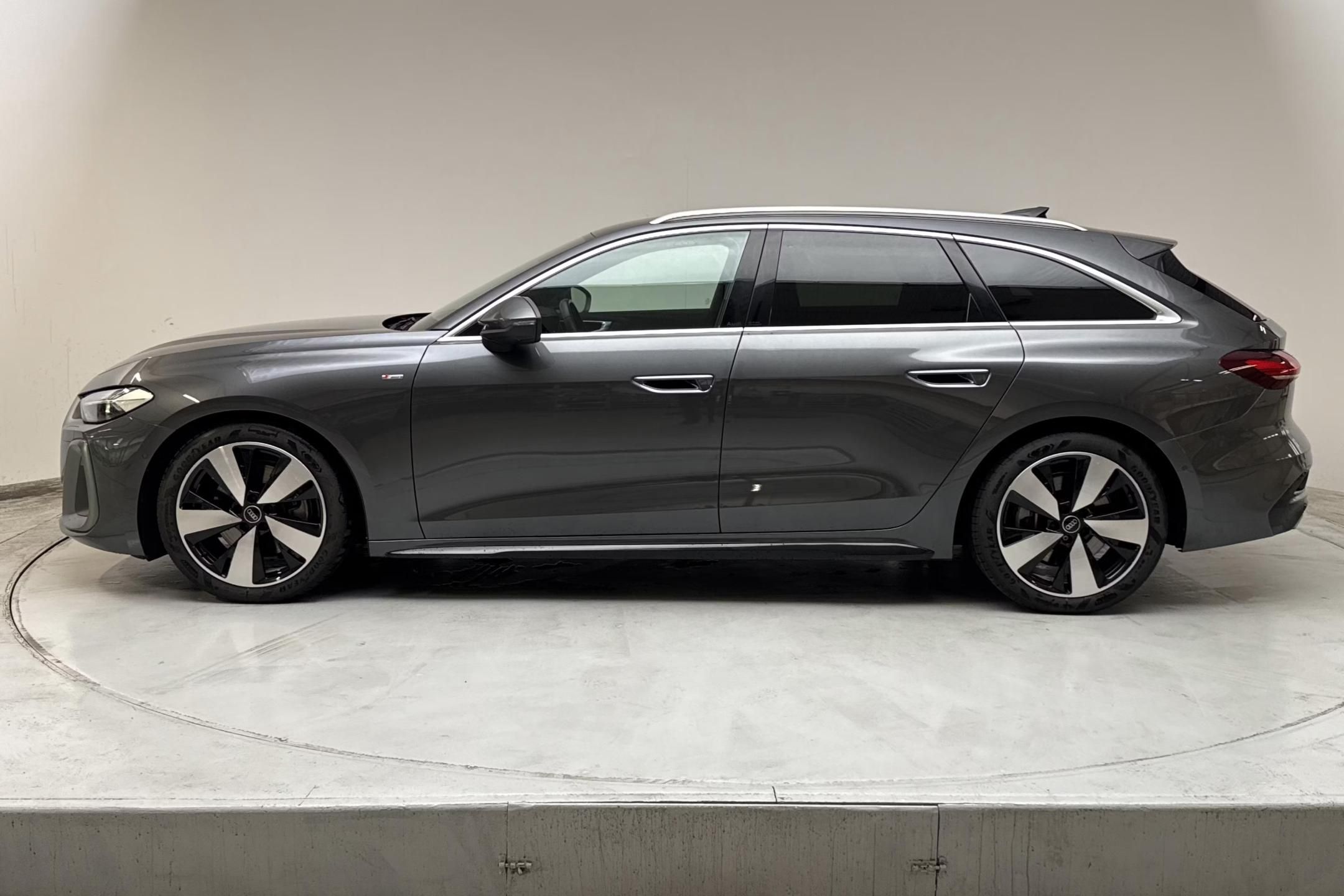 Audi A5, Avant TDI quattro S line Tech+ - fotka 2