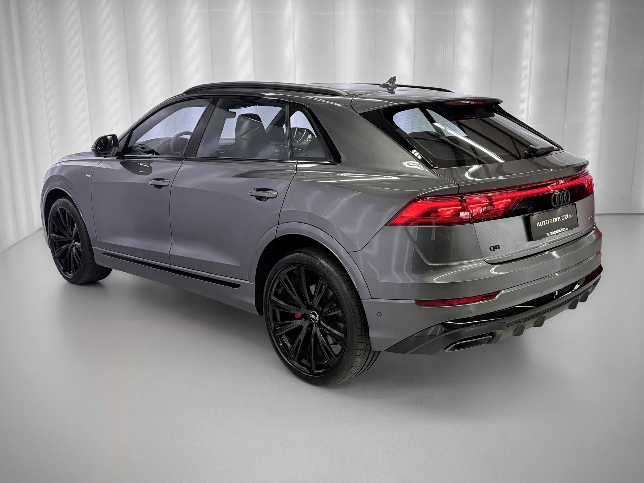 Audi Q8, 50TDI QUATTRO S-LINE, WEBASTO, - fotka 4