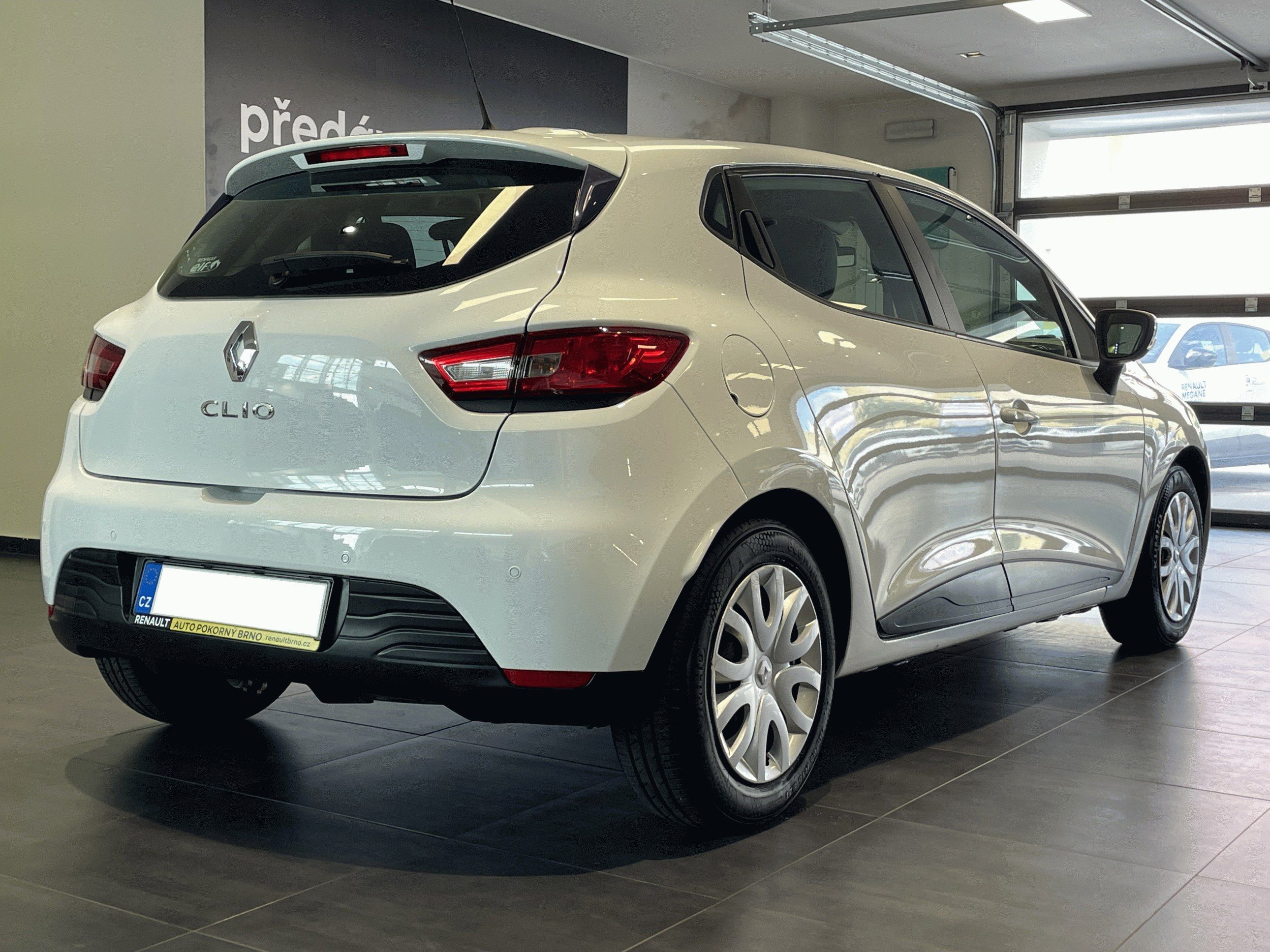 Renault Clio, Advantage 1,2 16v 75k - fotka 4
